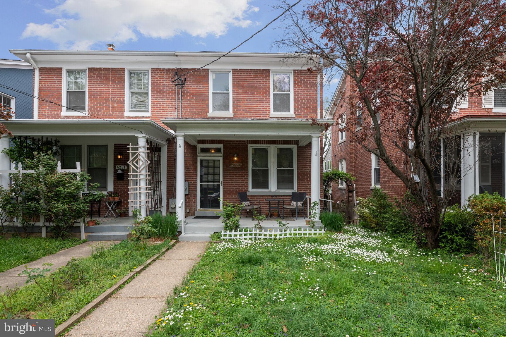 4229 JENIFER STREET NW