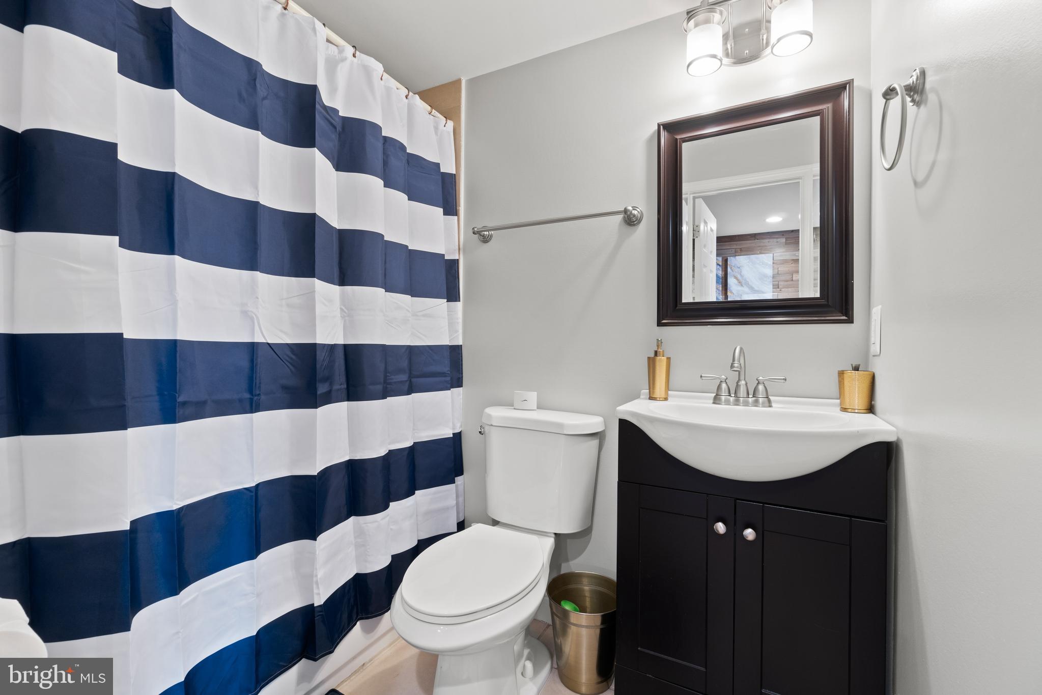 5369 HAYES STREET NE