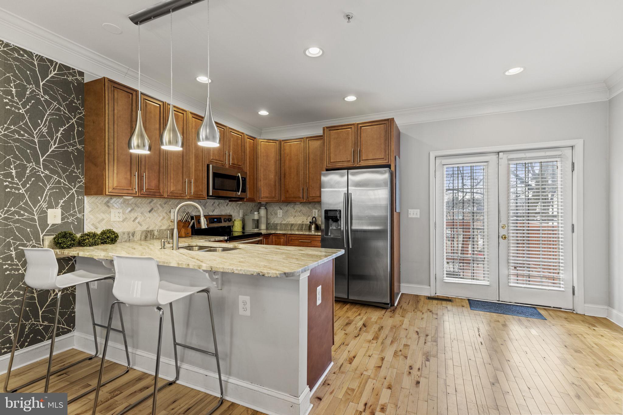 5369 HAYES STREET NE