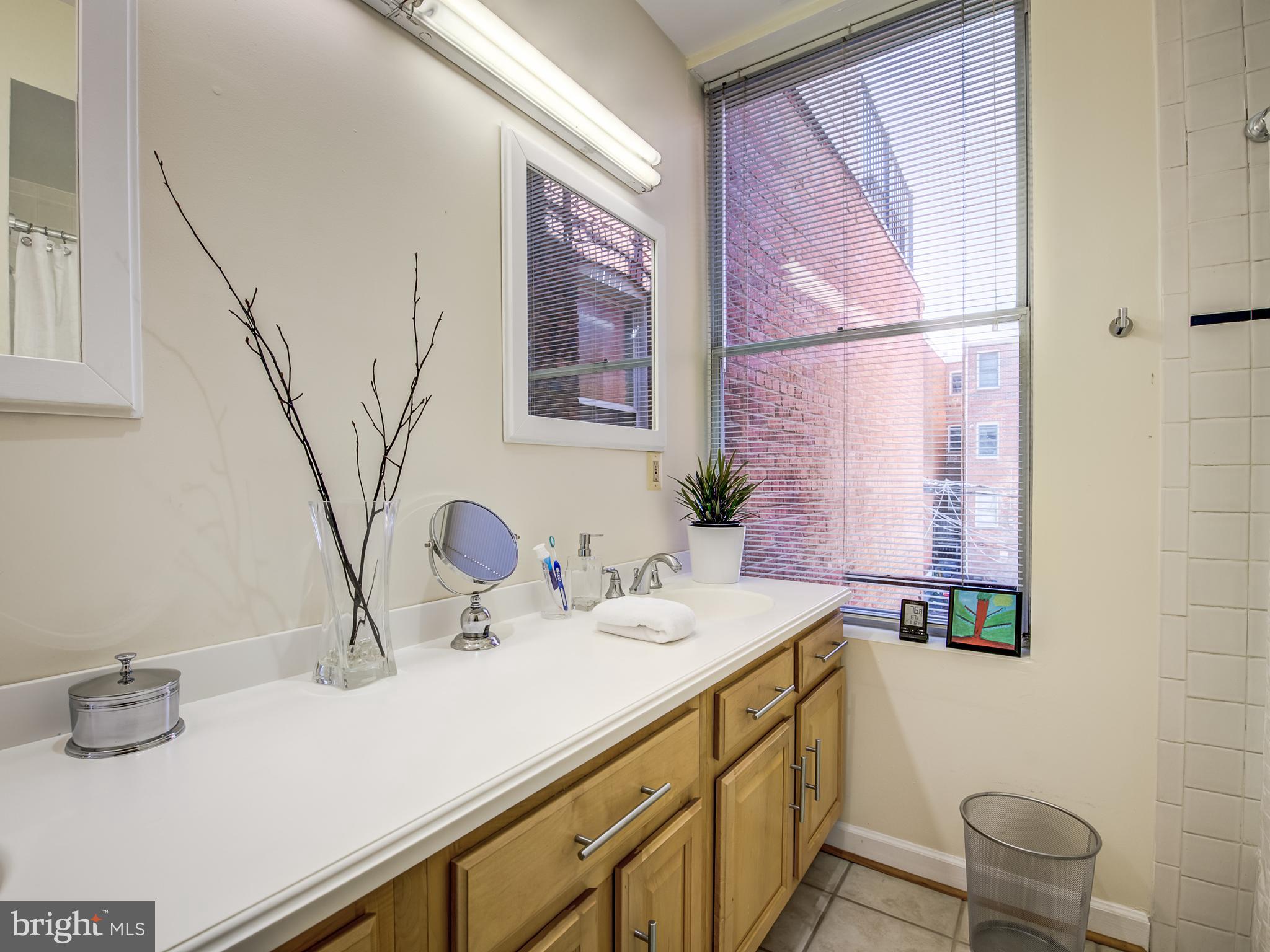 1104 5TH STREET NW