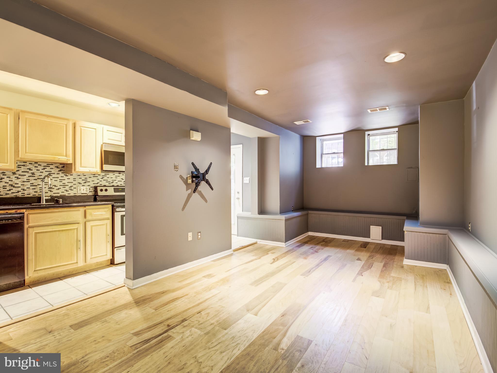 1104 5TH STREET NW