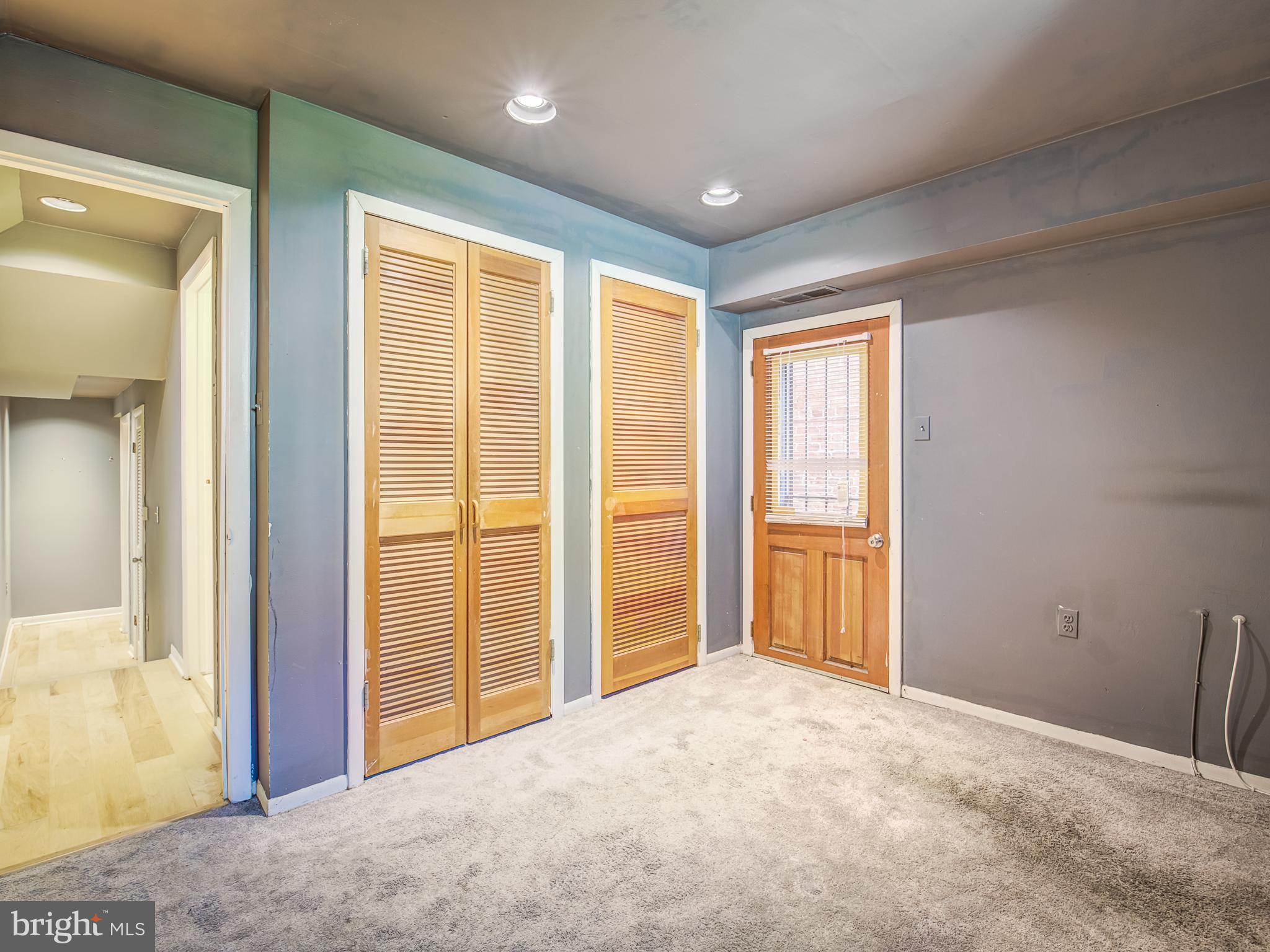 1104 5TH STREET NW