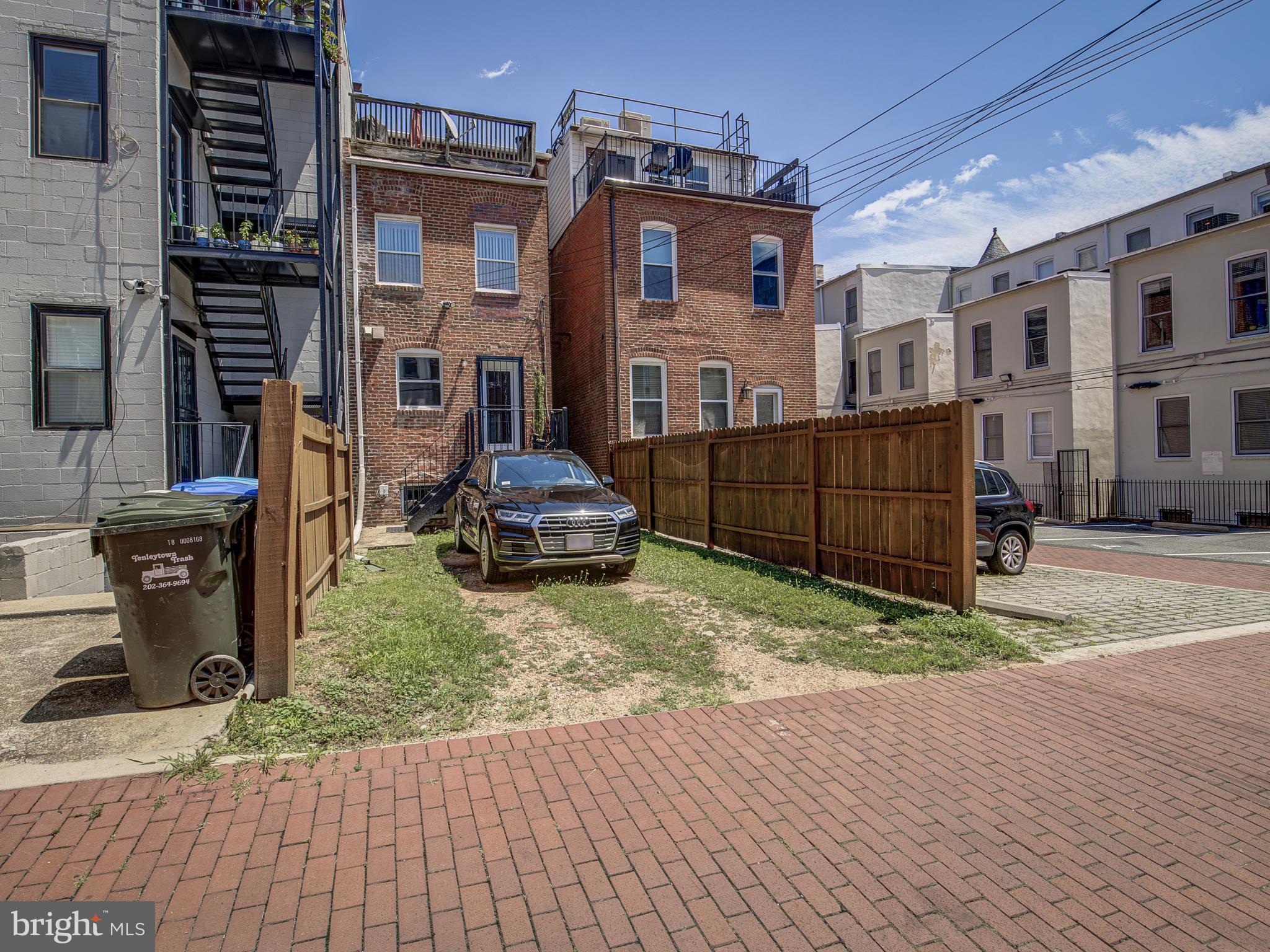 1104 5TH STREET NW