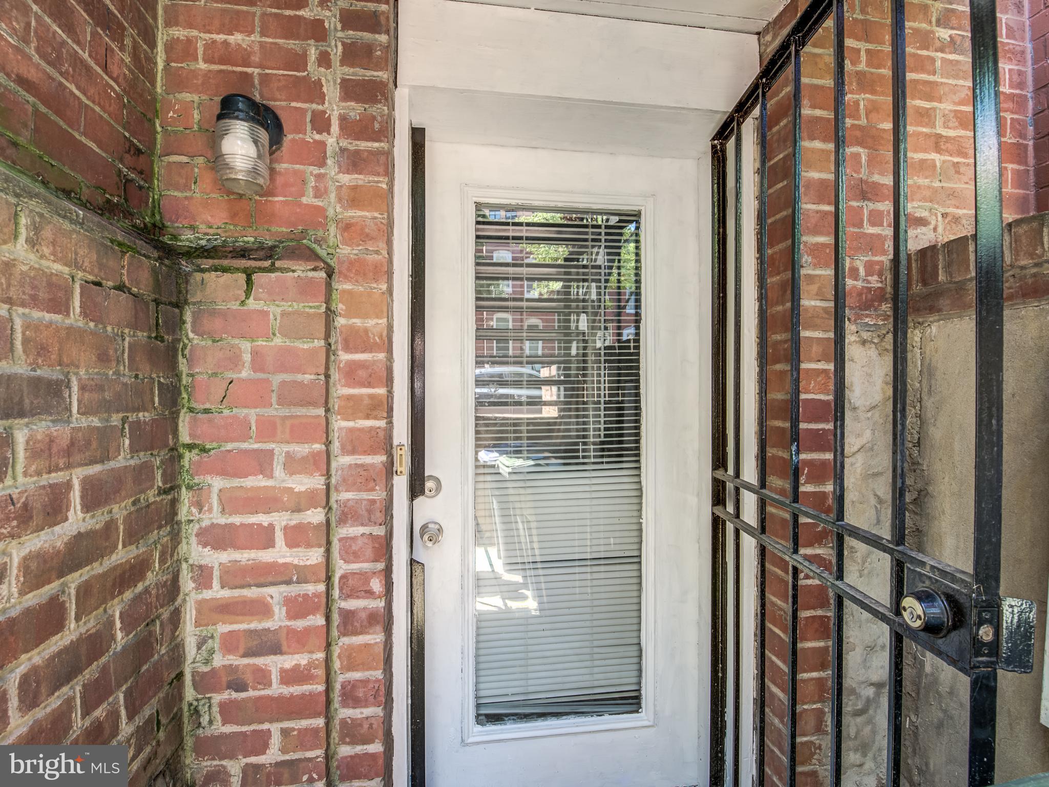 1104 5TH STREET NW