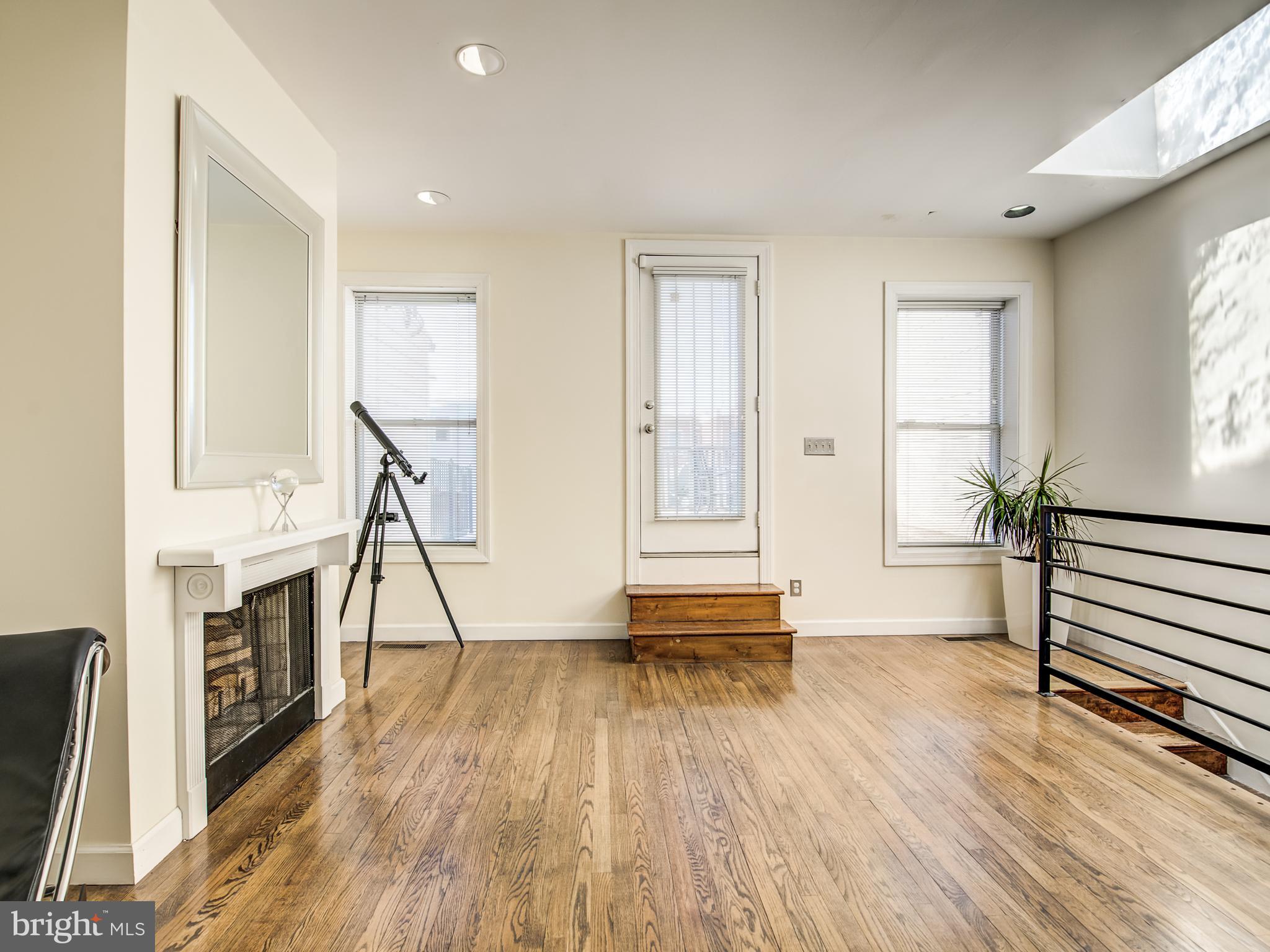 1104 5TH STREET NW
