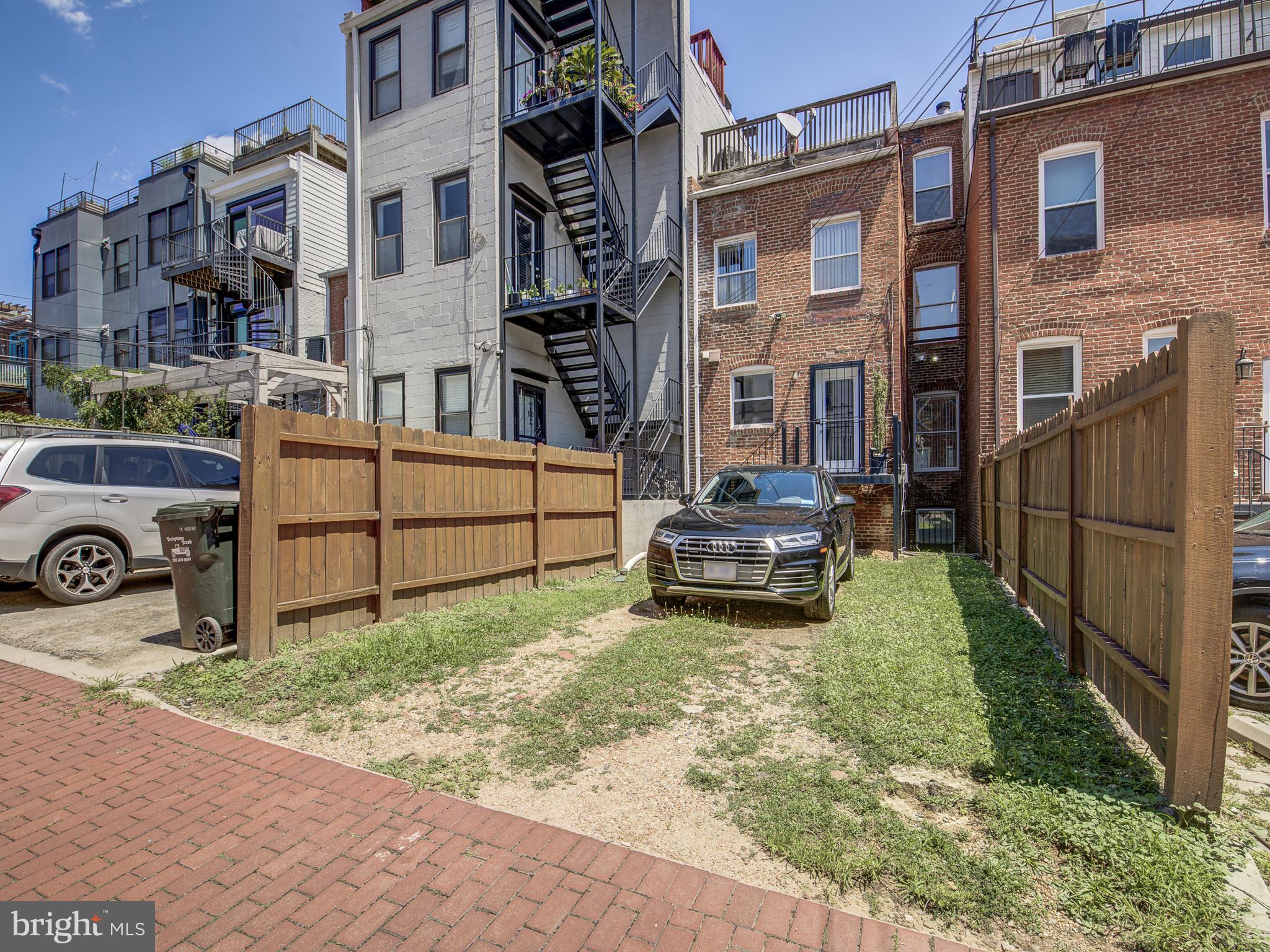 1104 5TH STREET NW