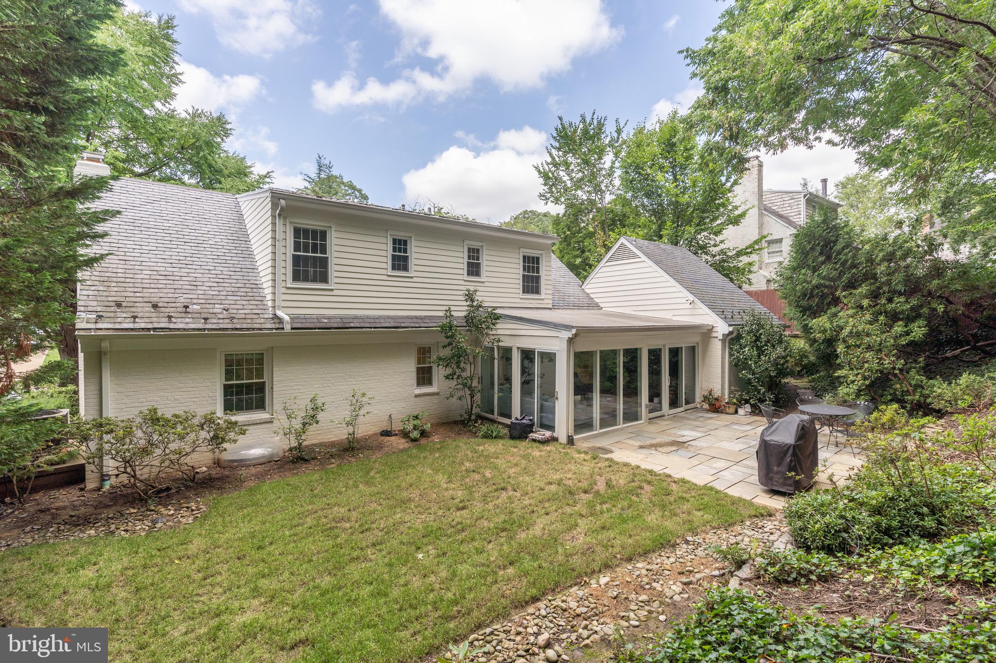 5100 MACOMB STREET NW