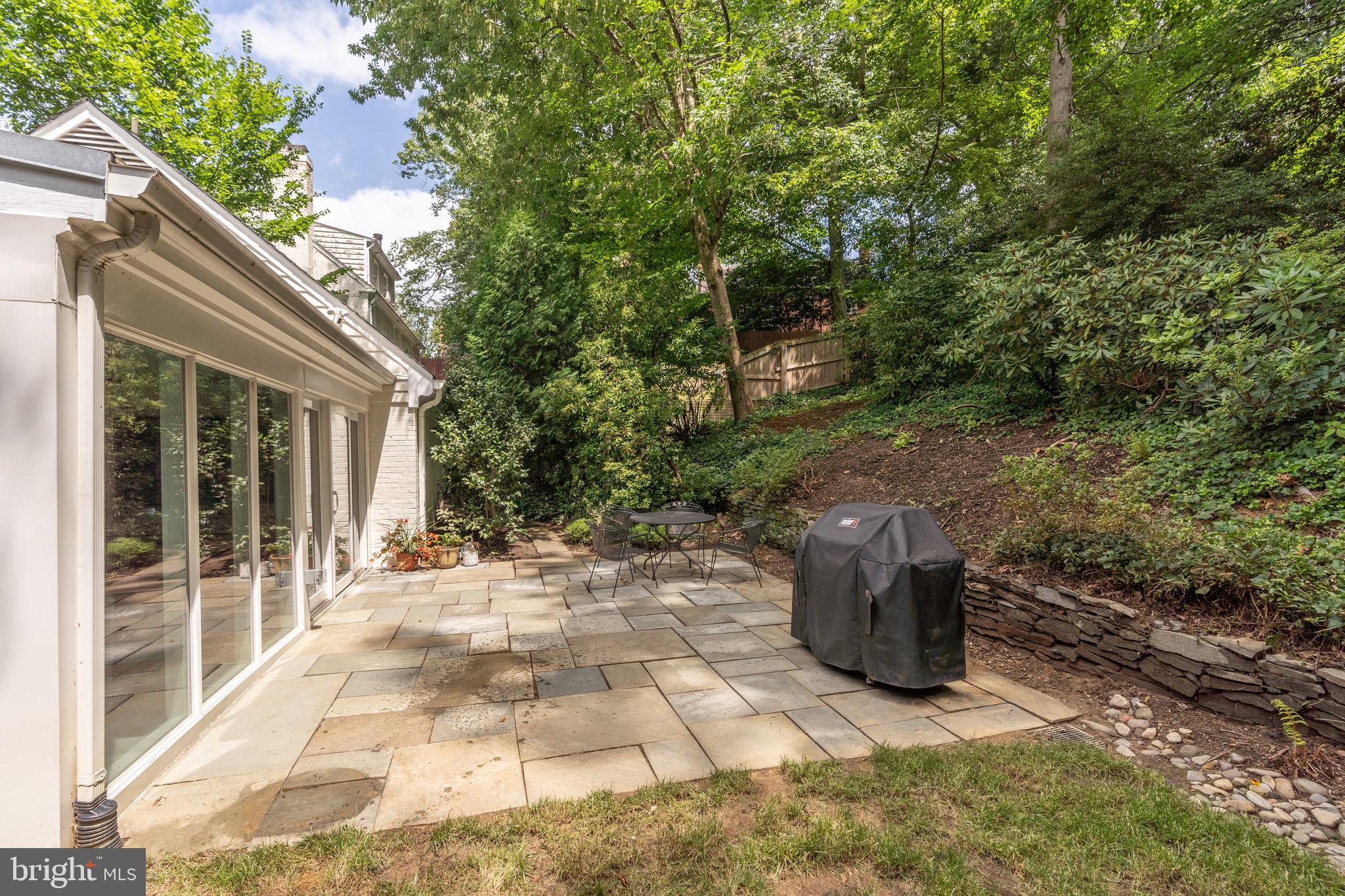 5100 MACOMB STREET NW