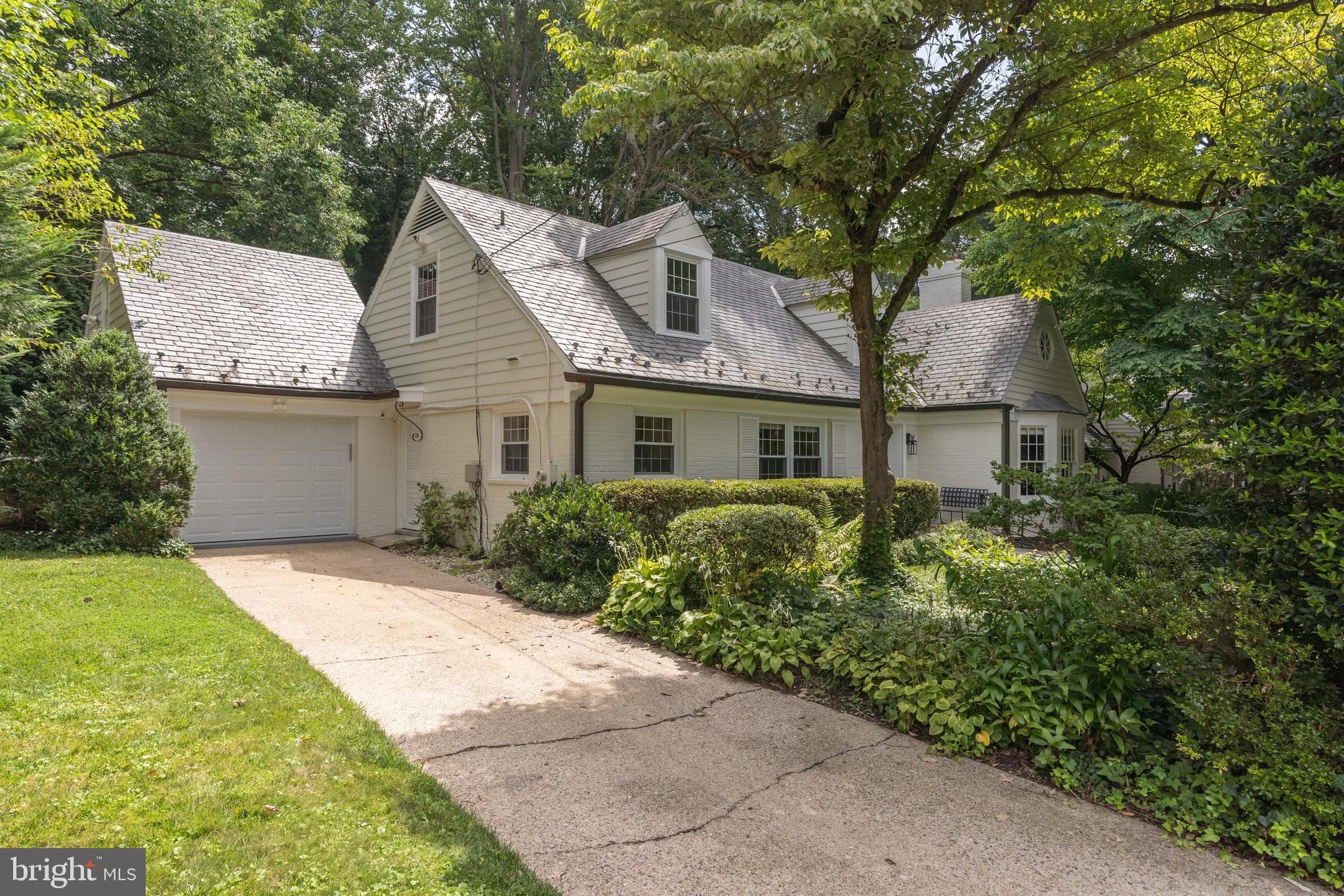 5100 MACOMB STREET NW