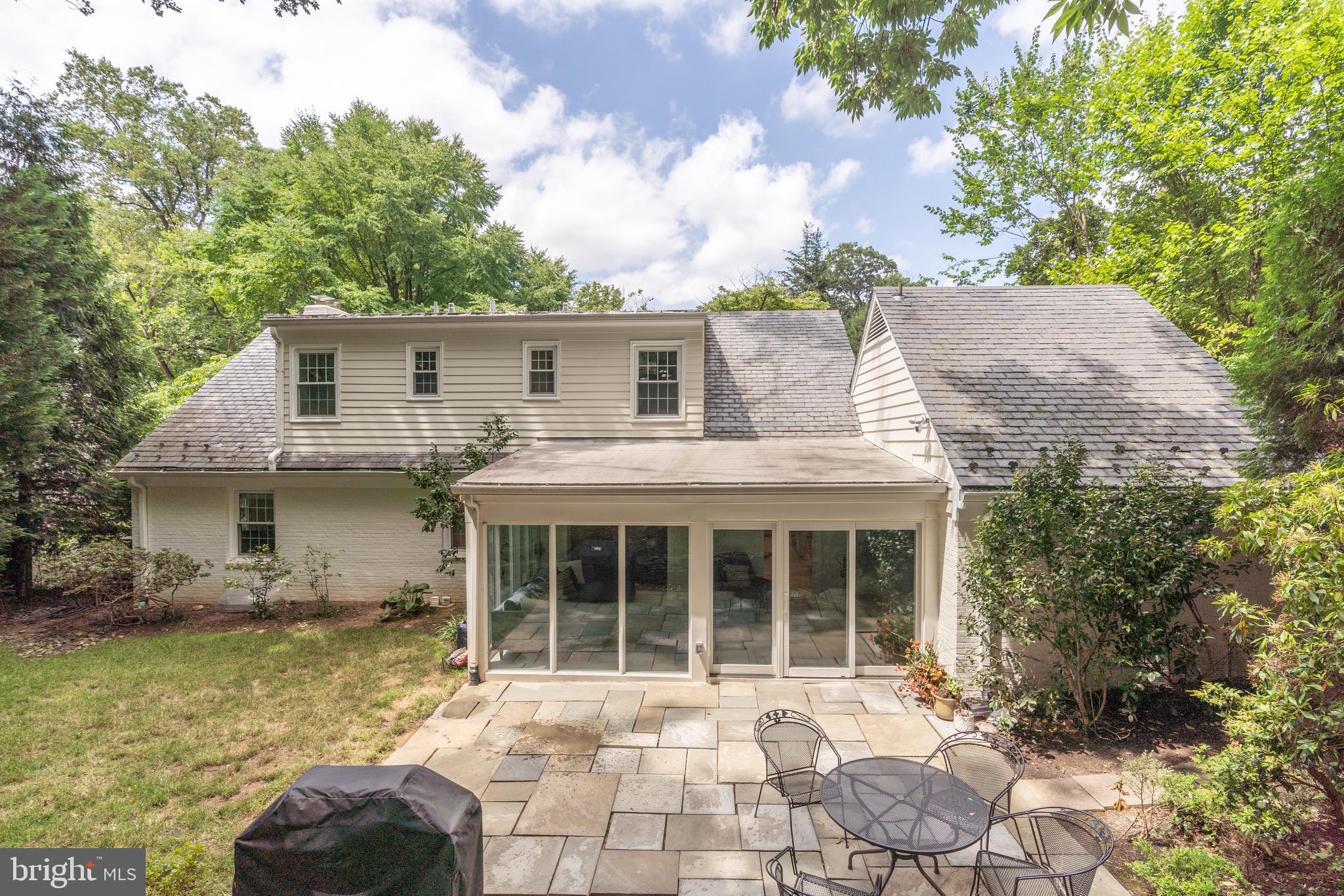 5100 MACOMB STREET NW