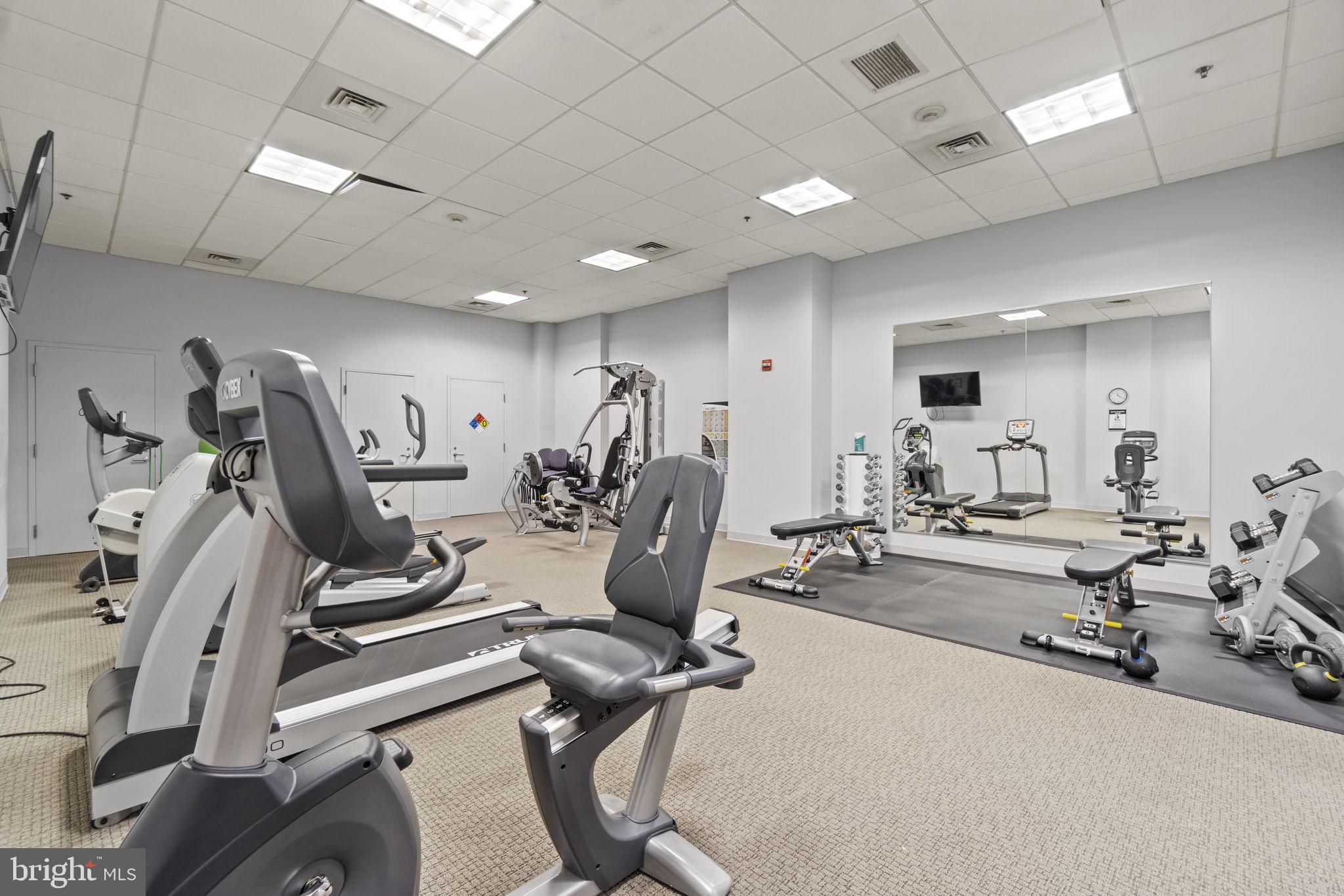 675 E STREET NW 500