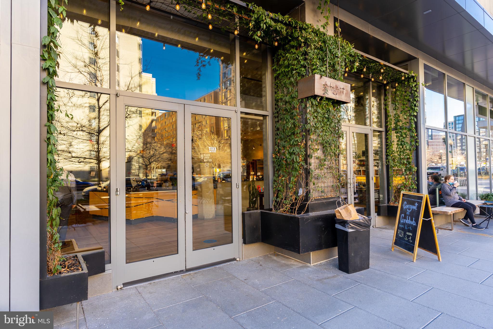 675 E STREET NW 500