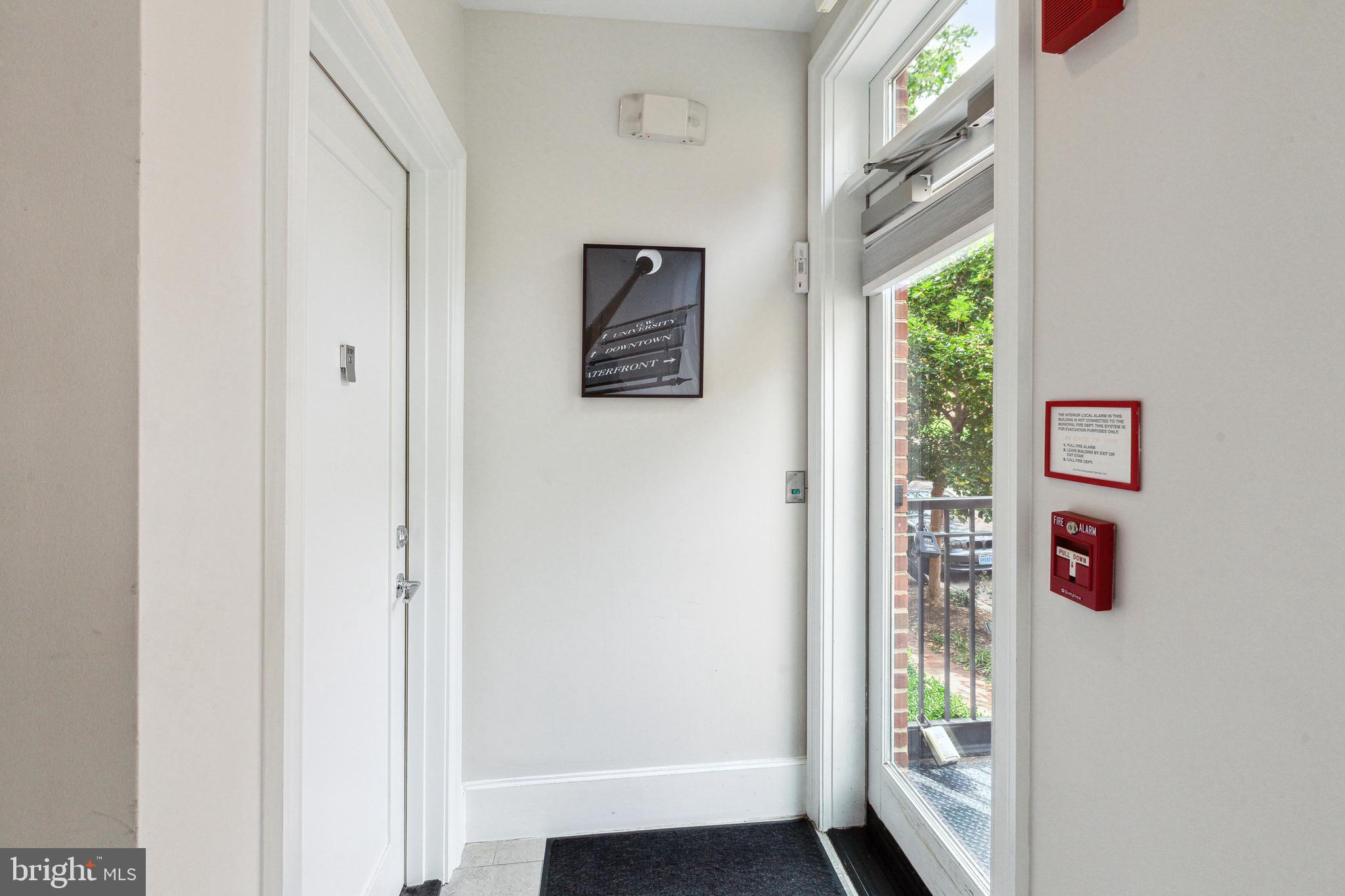 2516 Q STREET NW E101