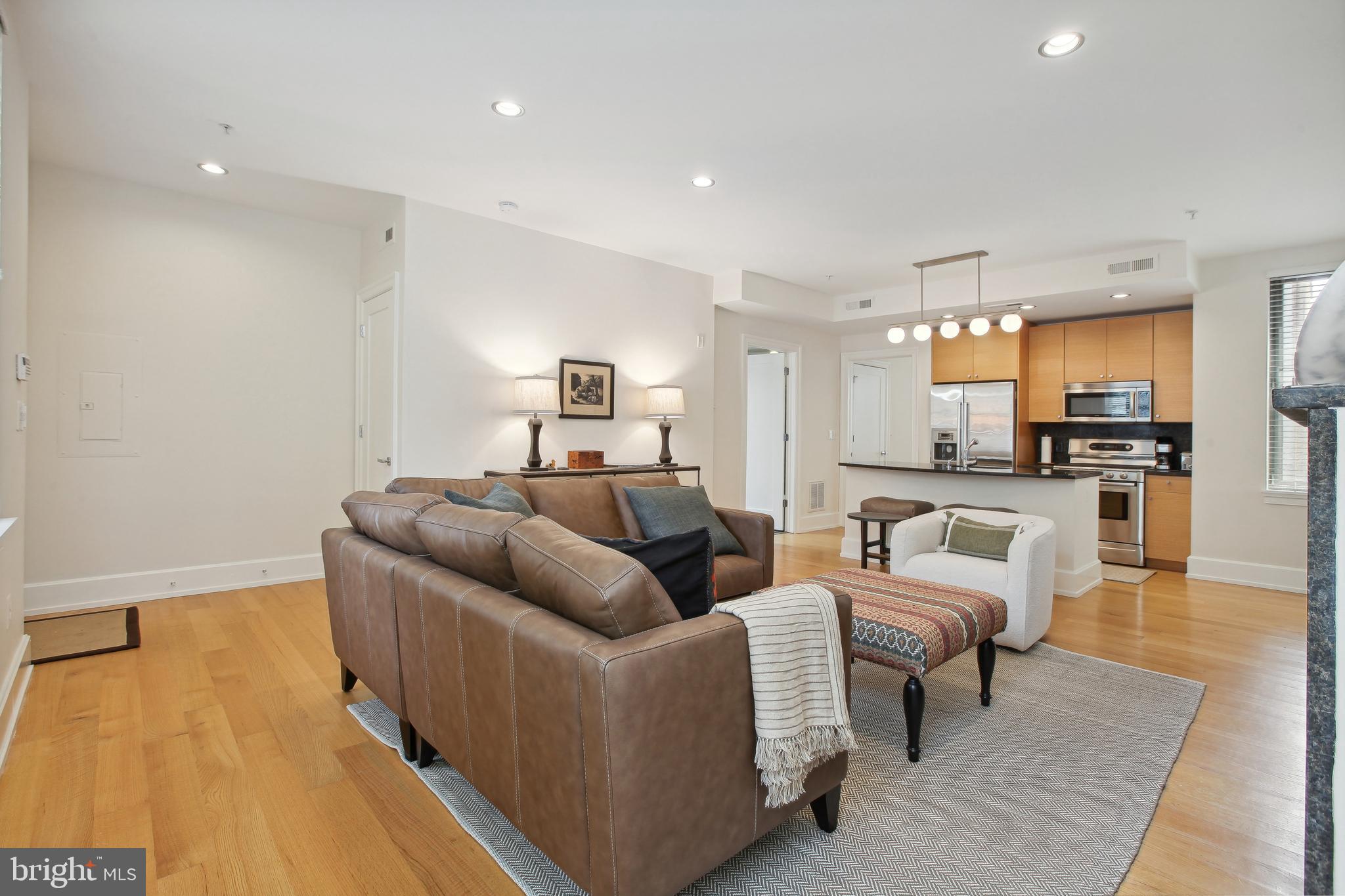 2516 Q STREET NW E101