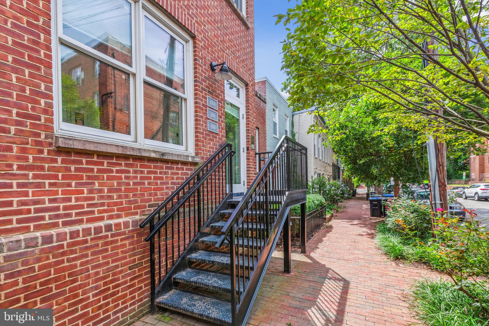 2516 Q STREET NW E101