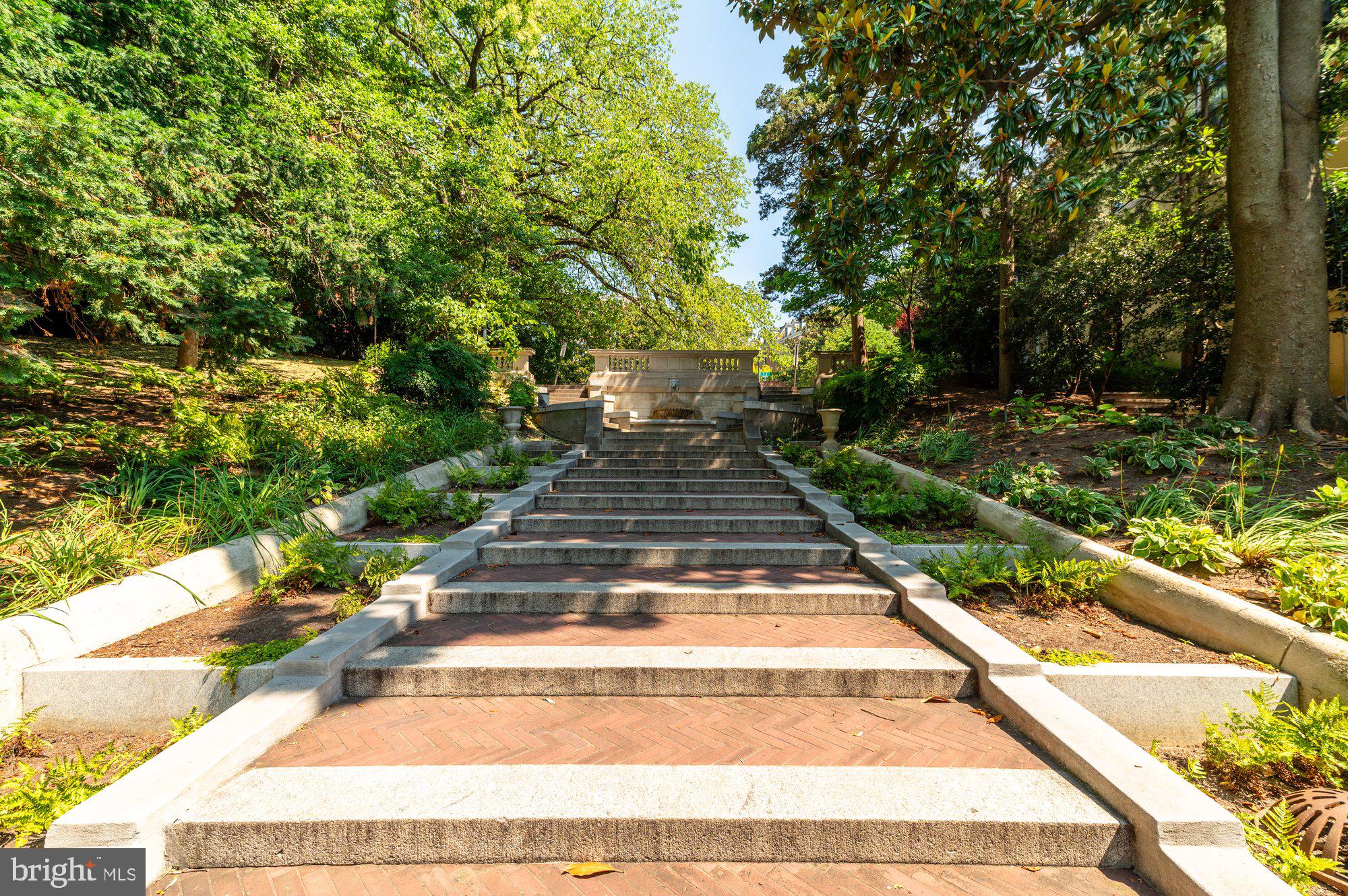 2230 CALIFORNIA STREET NW 6A-W