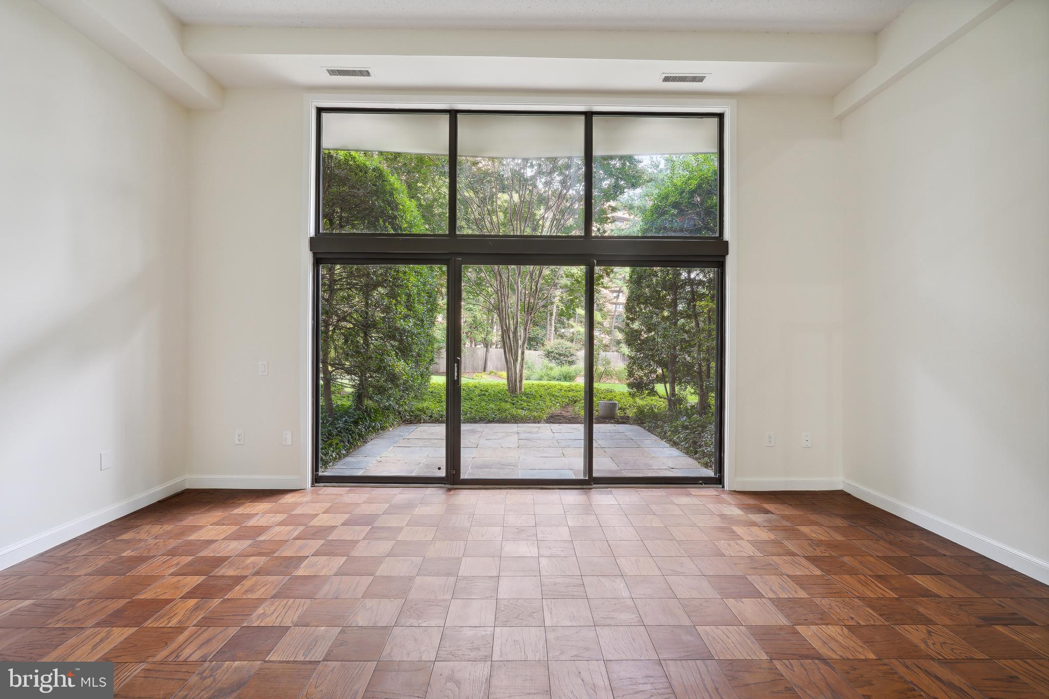 3101 NEW MEXICO AVENUE NW 218