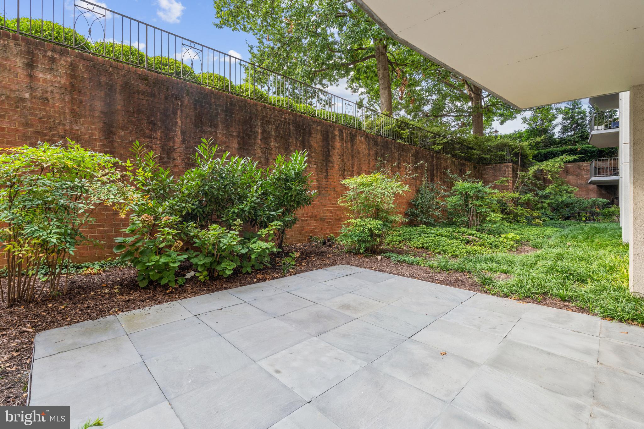 3101 NEW MEXICO AVENUE NW 218