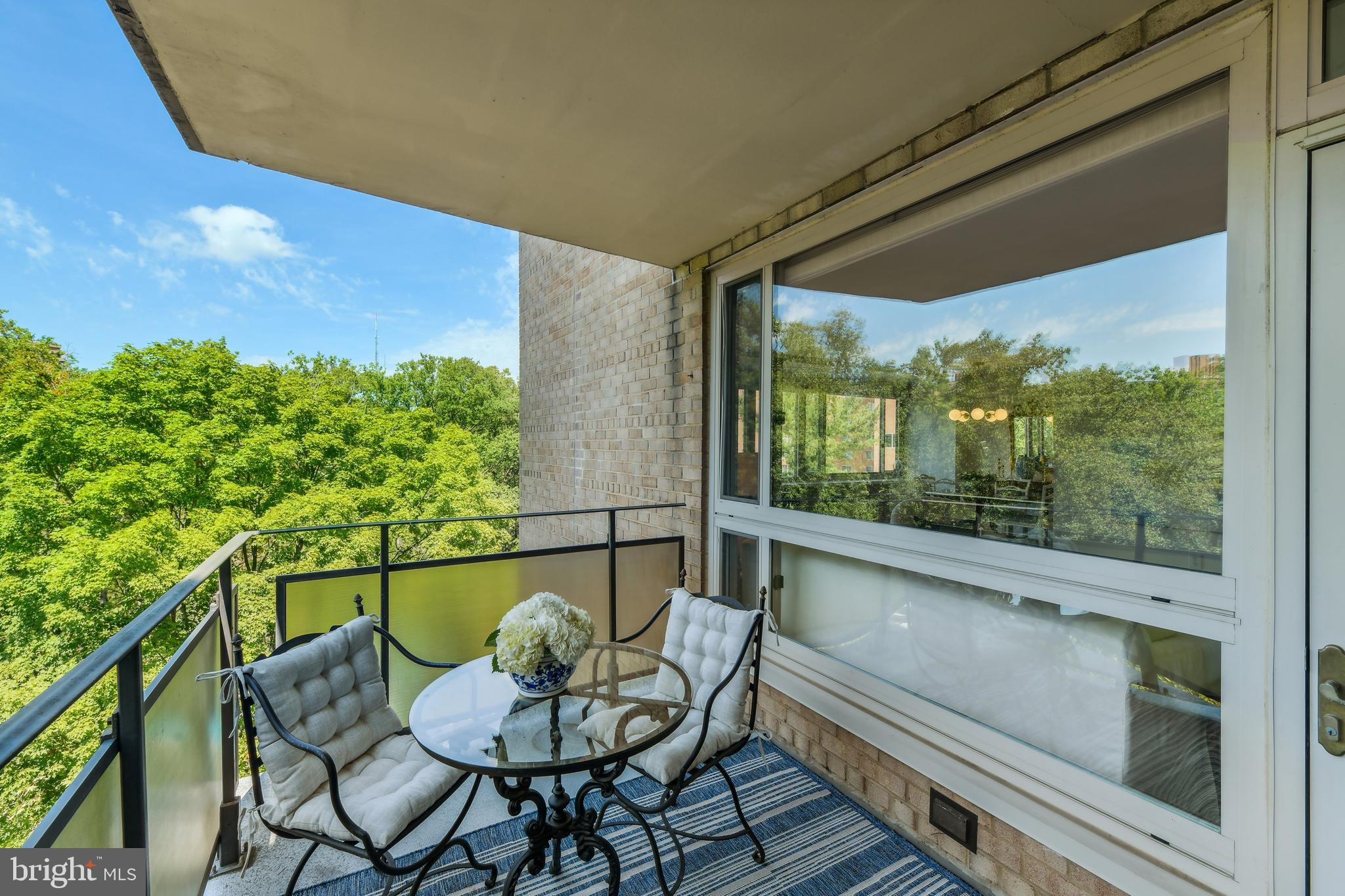 4101 CATHEDRAL AVENUE NW 807