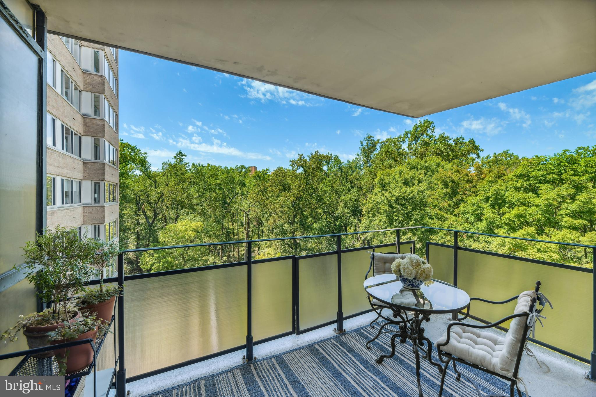 4101 CATHEDRAL AVENUE NW 807