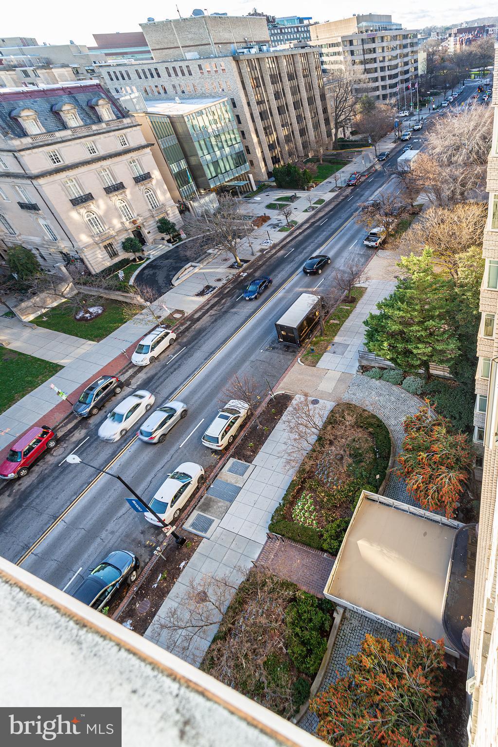 1727 MASSACHUSETTS AVENUE NW 304