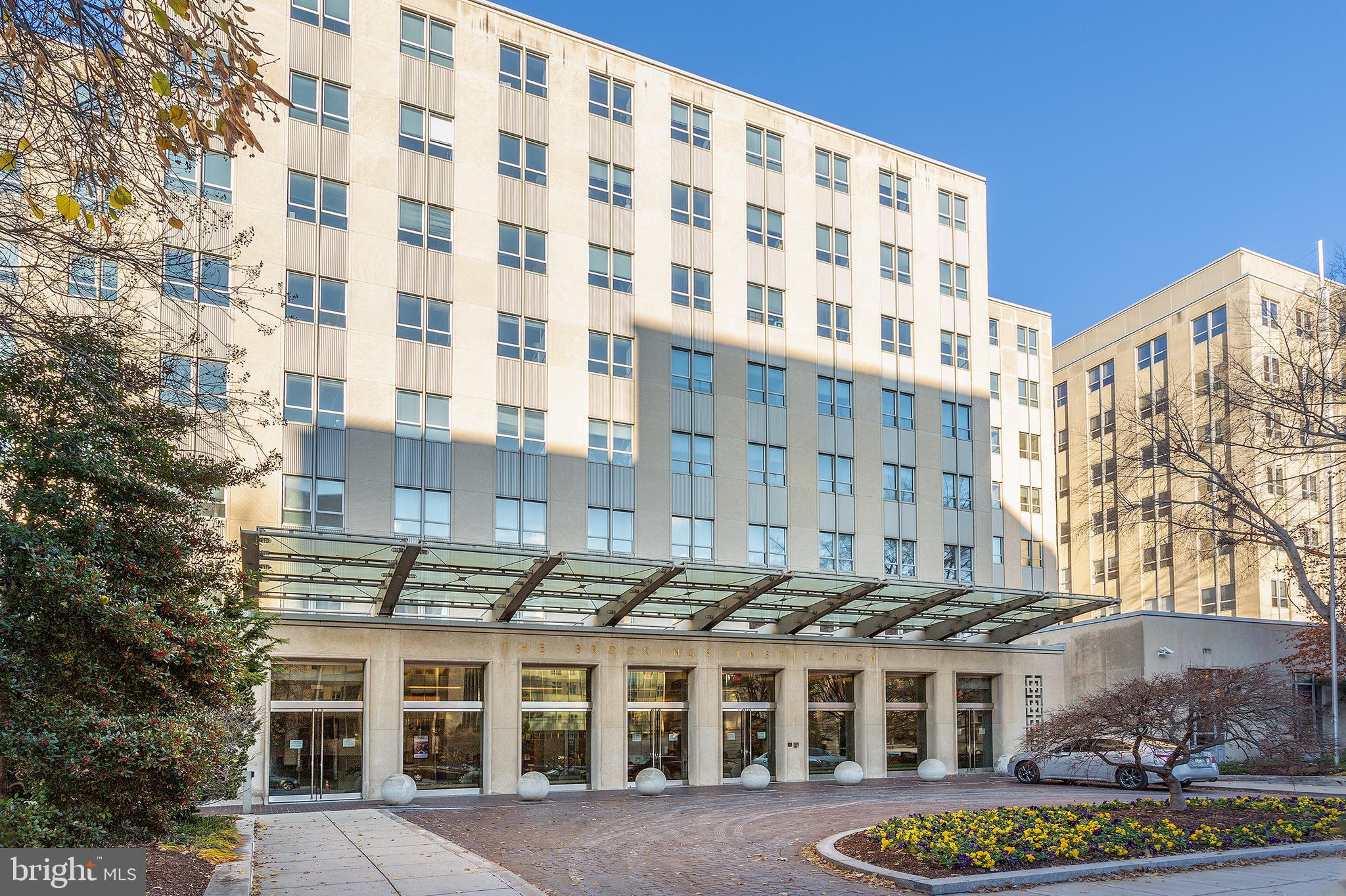 1727 MASSACHUSETTS AVENUE NW 304