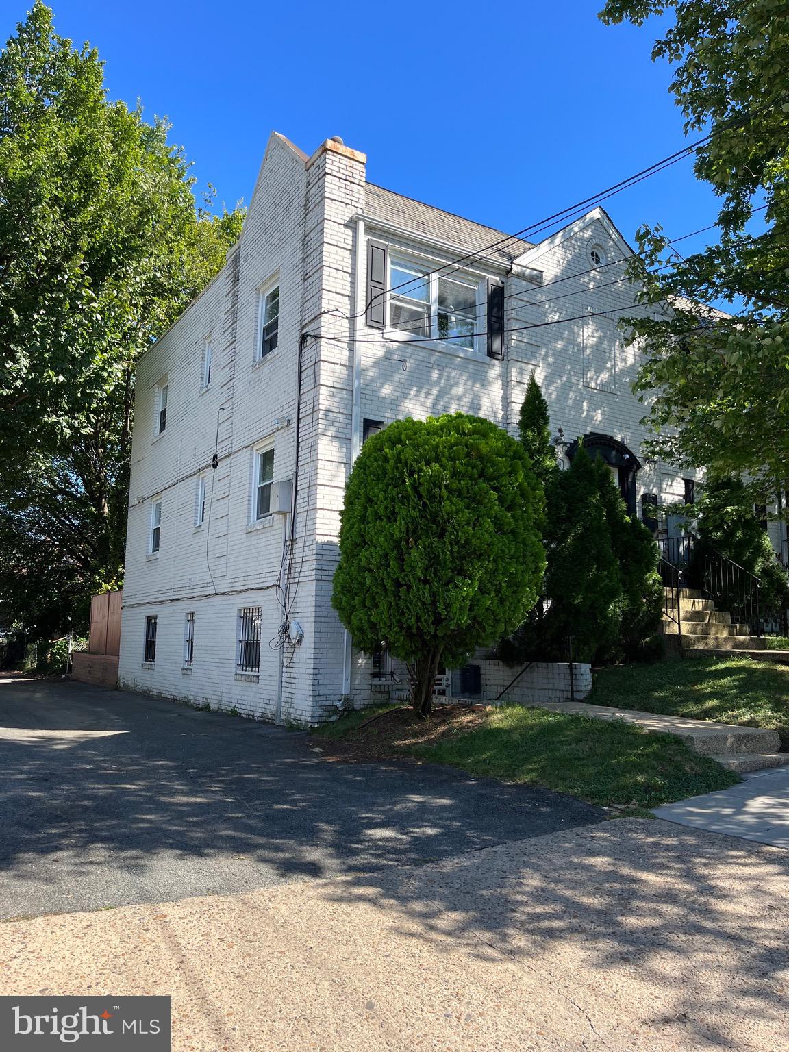 4829 4TH STREET NW 5