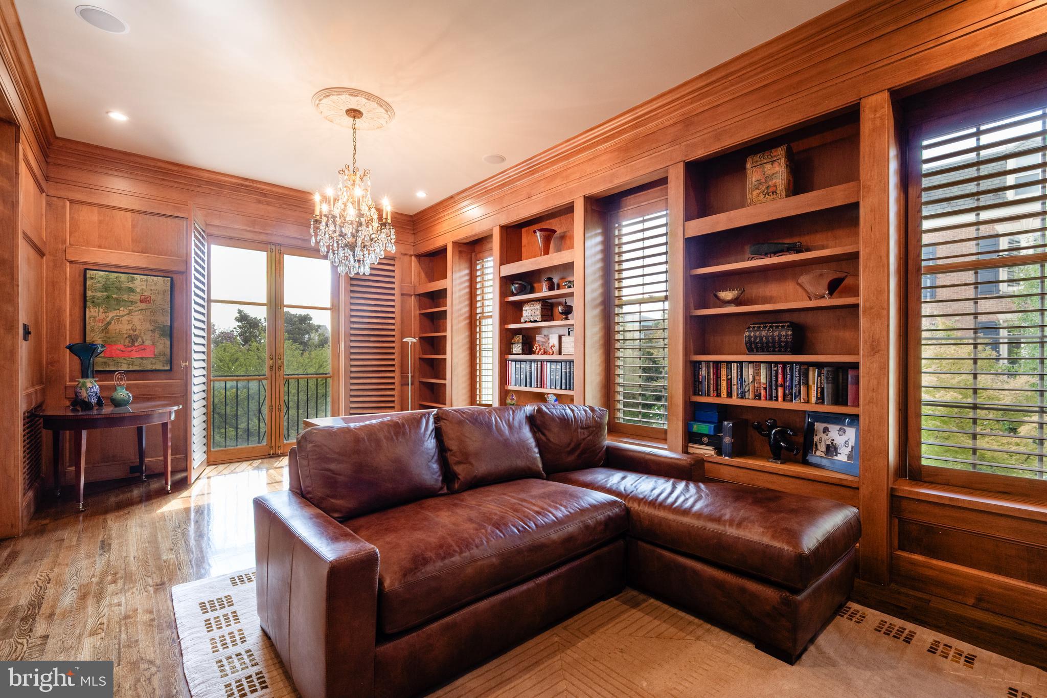 1803 KALORAMA SQUARE NW 2