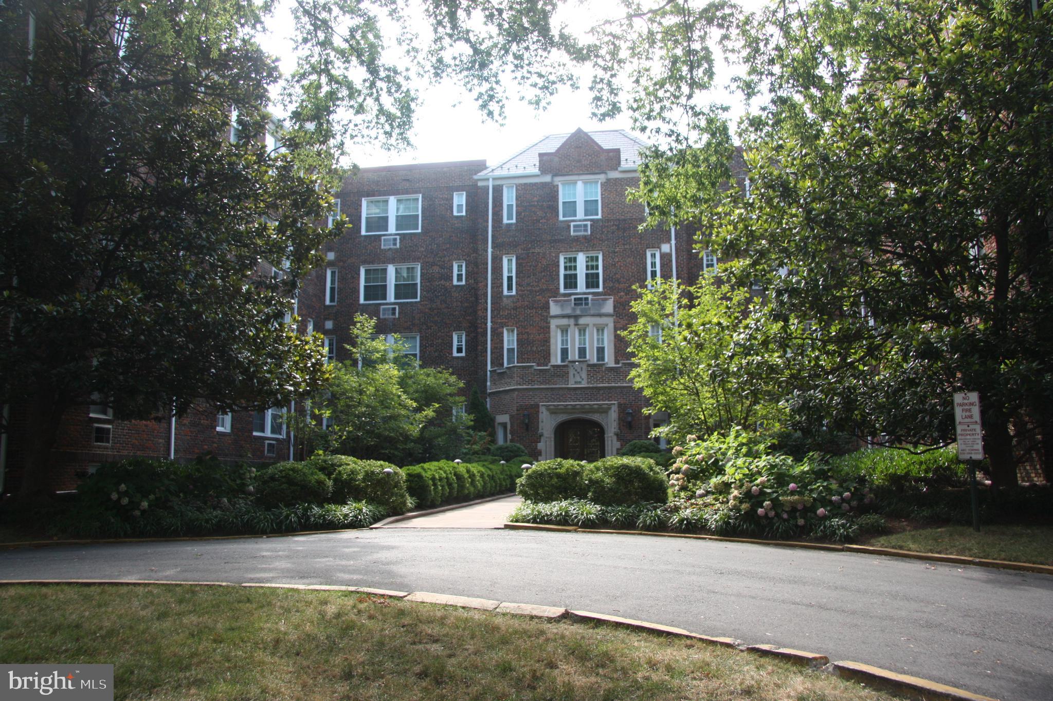 3051 IDAHO AVENUE NW 124
