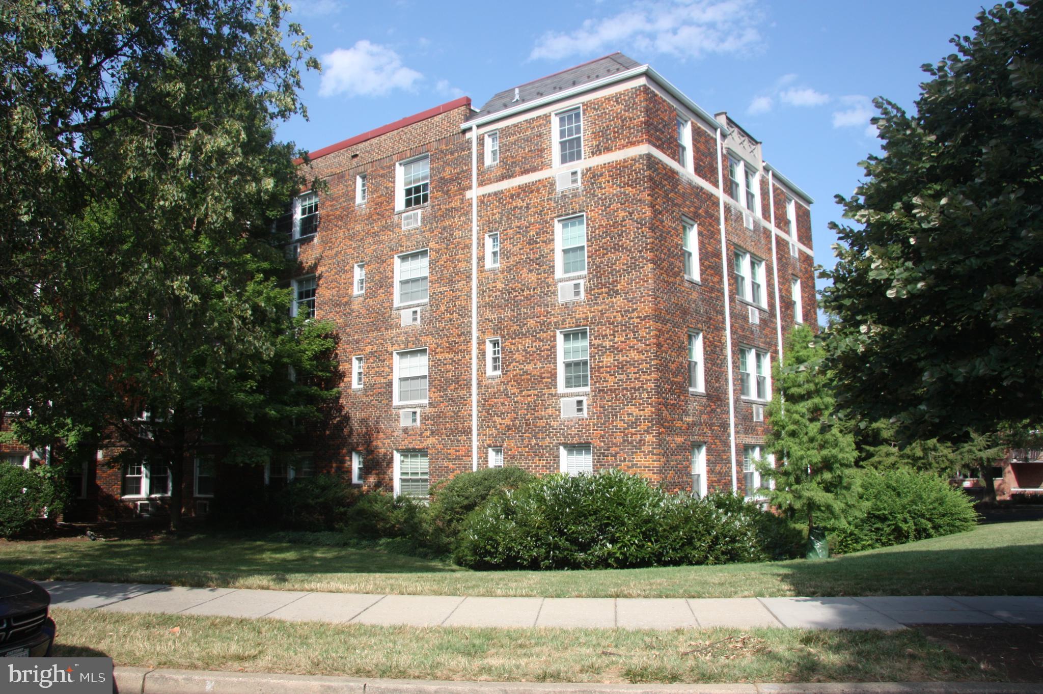 3051 IDAHO AVENUE NW 124