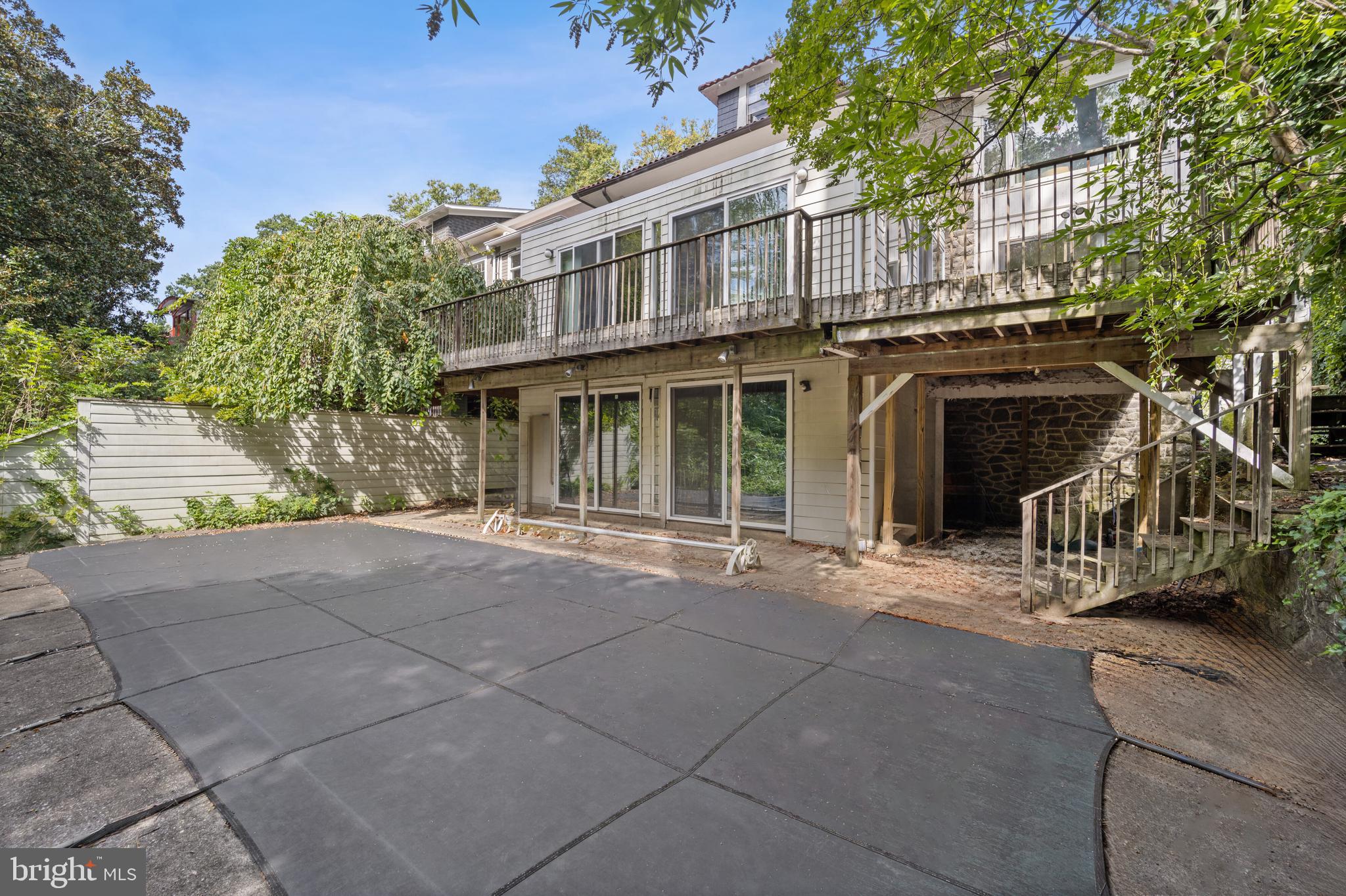 2946 MACOMB STREET NW