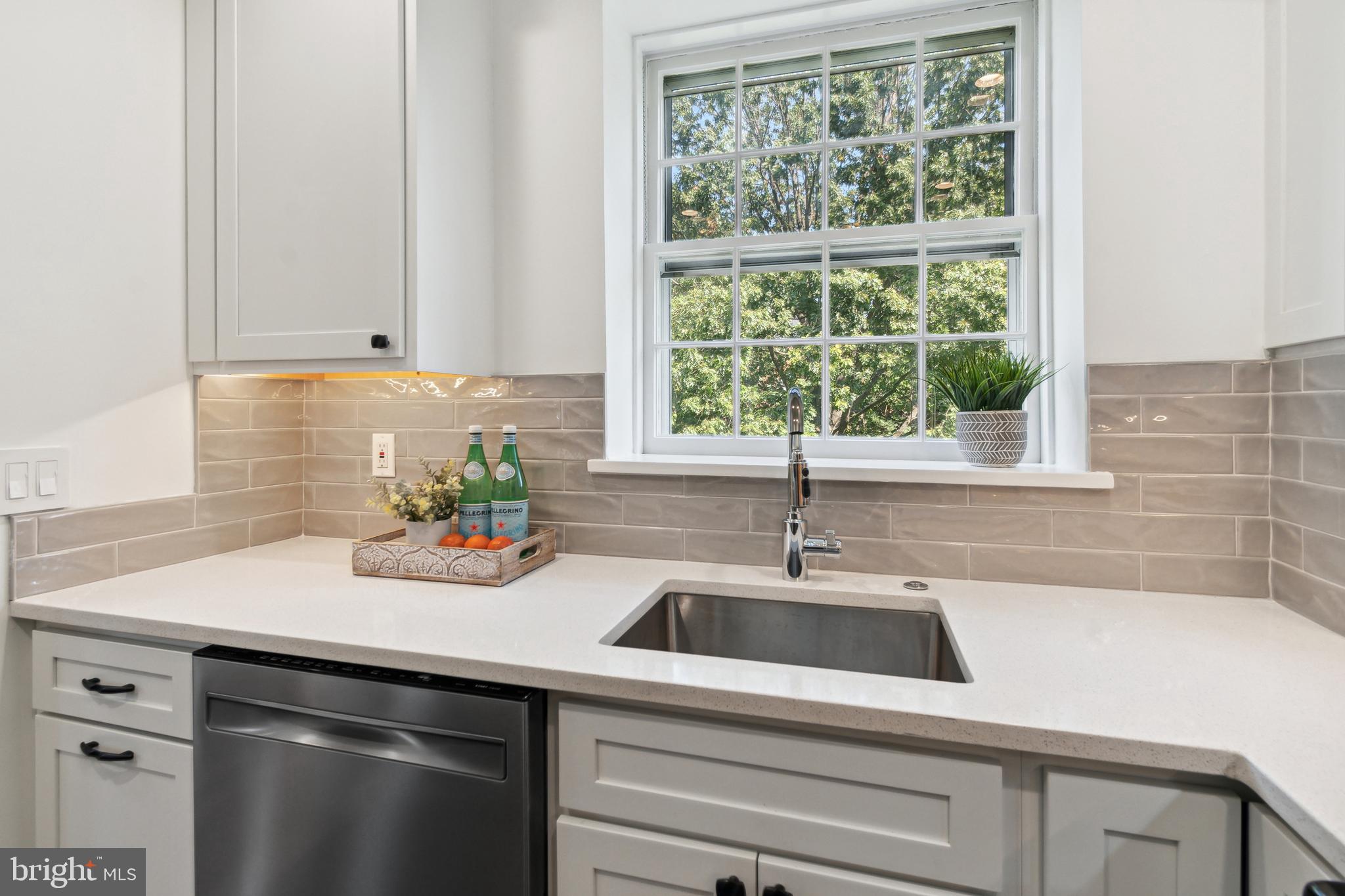 3881 PORTER STREET NW F300