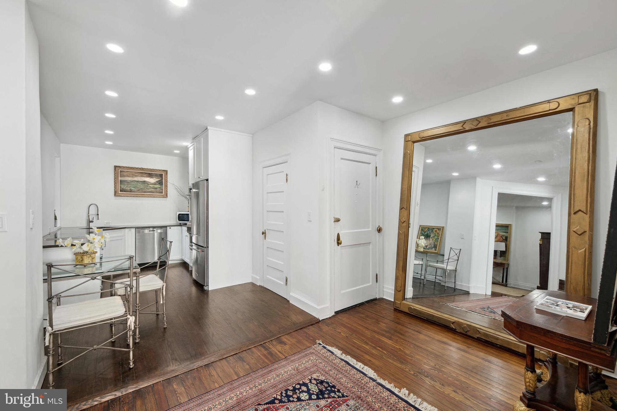 2122 CALIFORNIA STREET NW 352