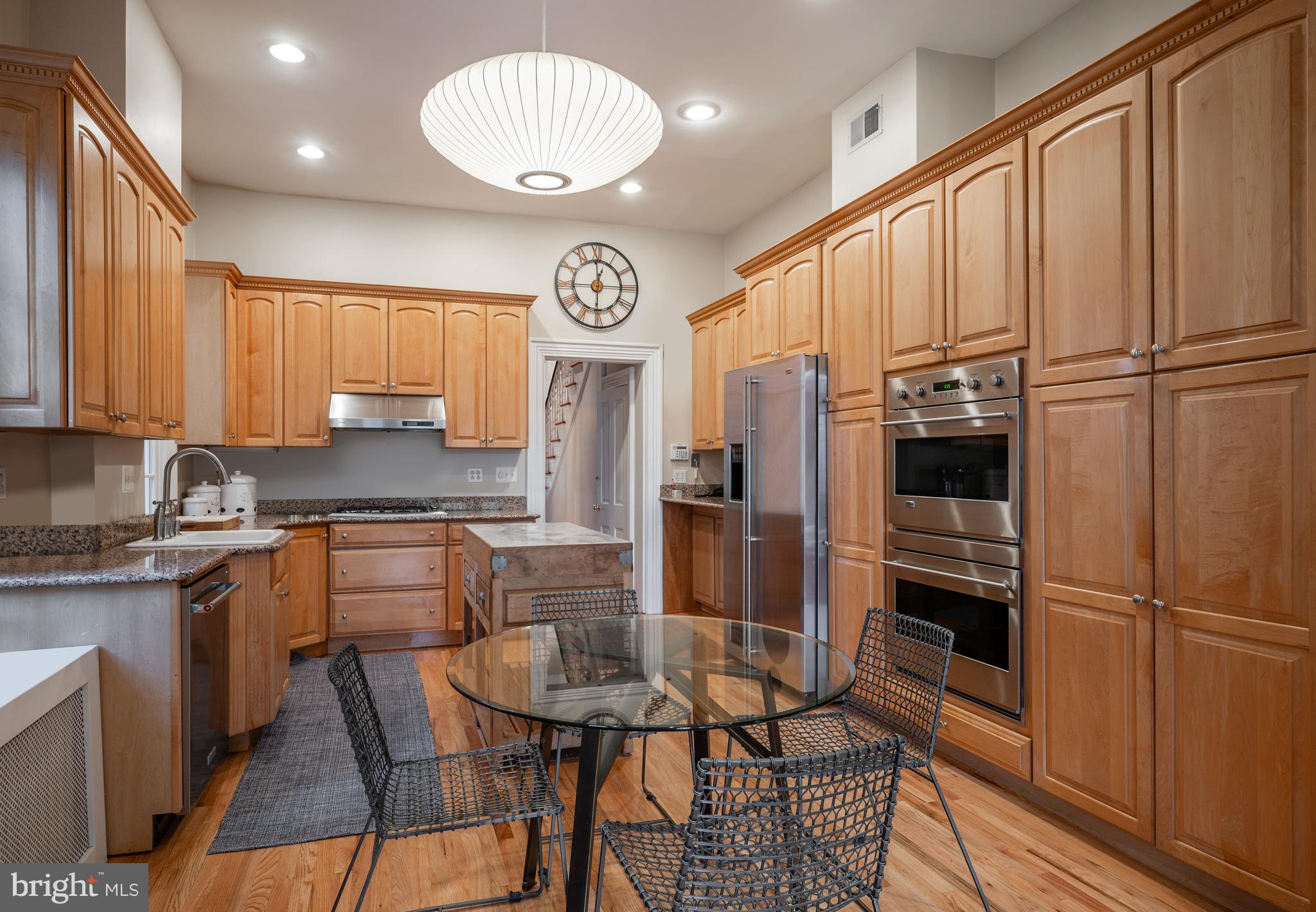 707 E CAPITOL STREET SE