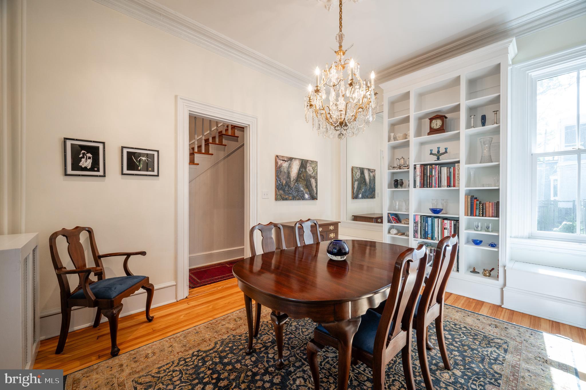 707 E CAPITOL STREET SE