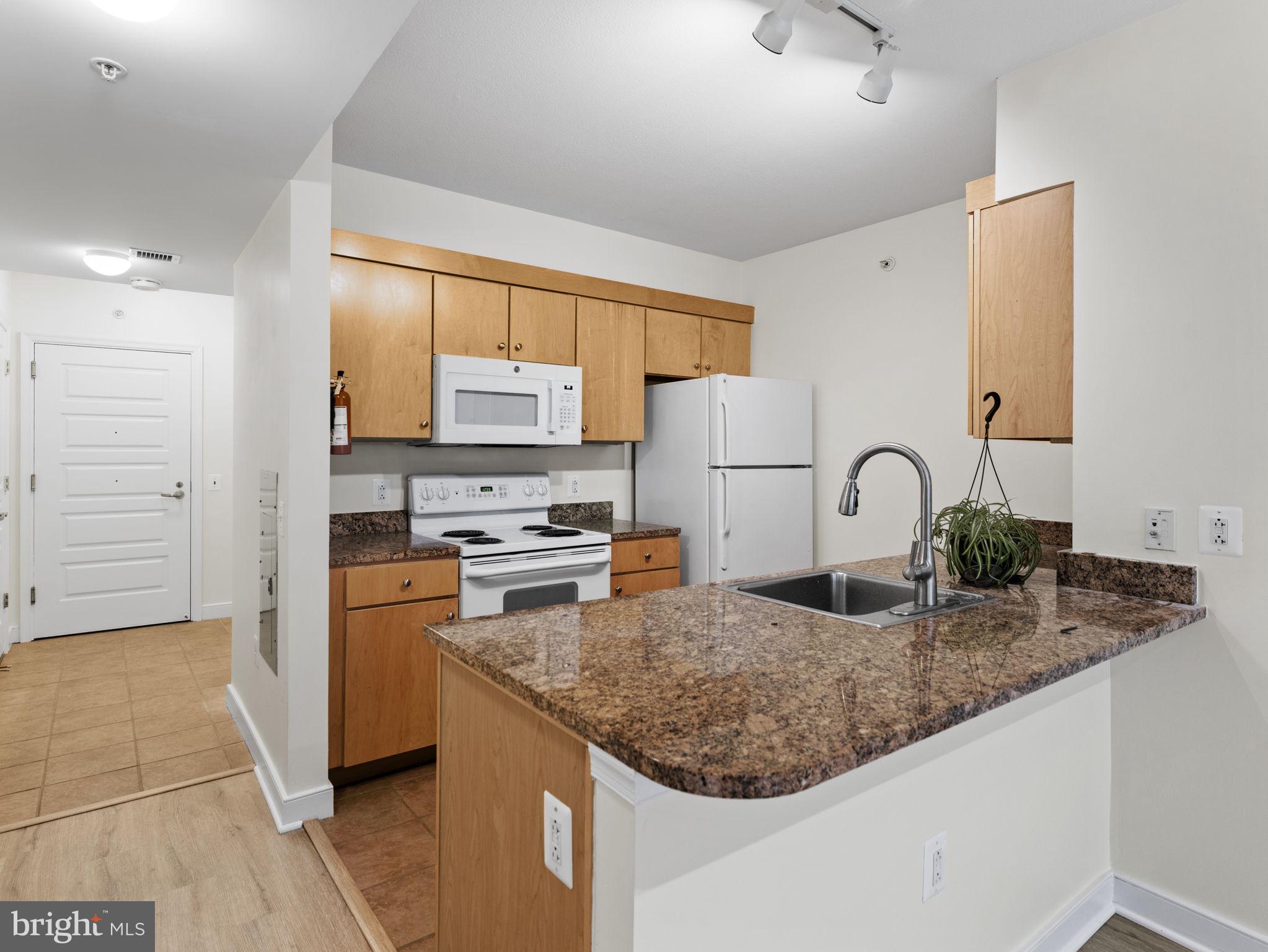 616 E E STREET NW 407