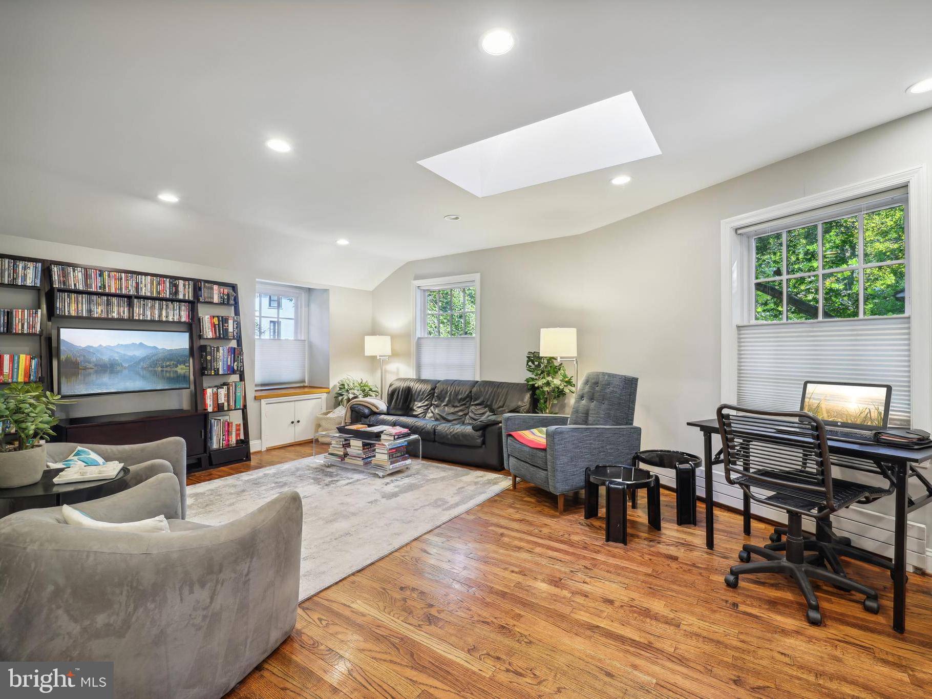 4970 ROCKWOOD PARKWAY NW