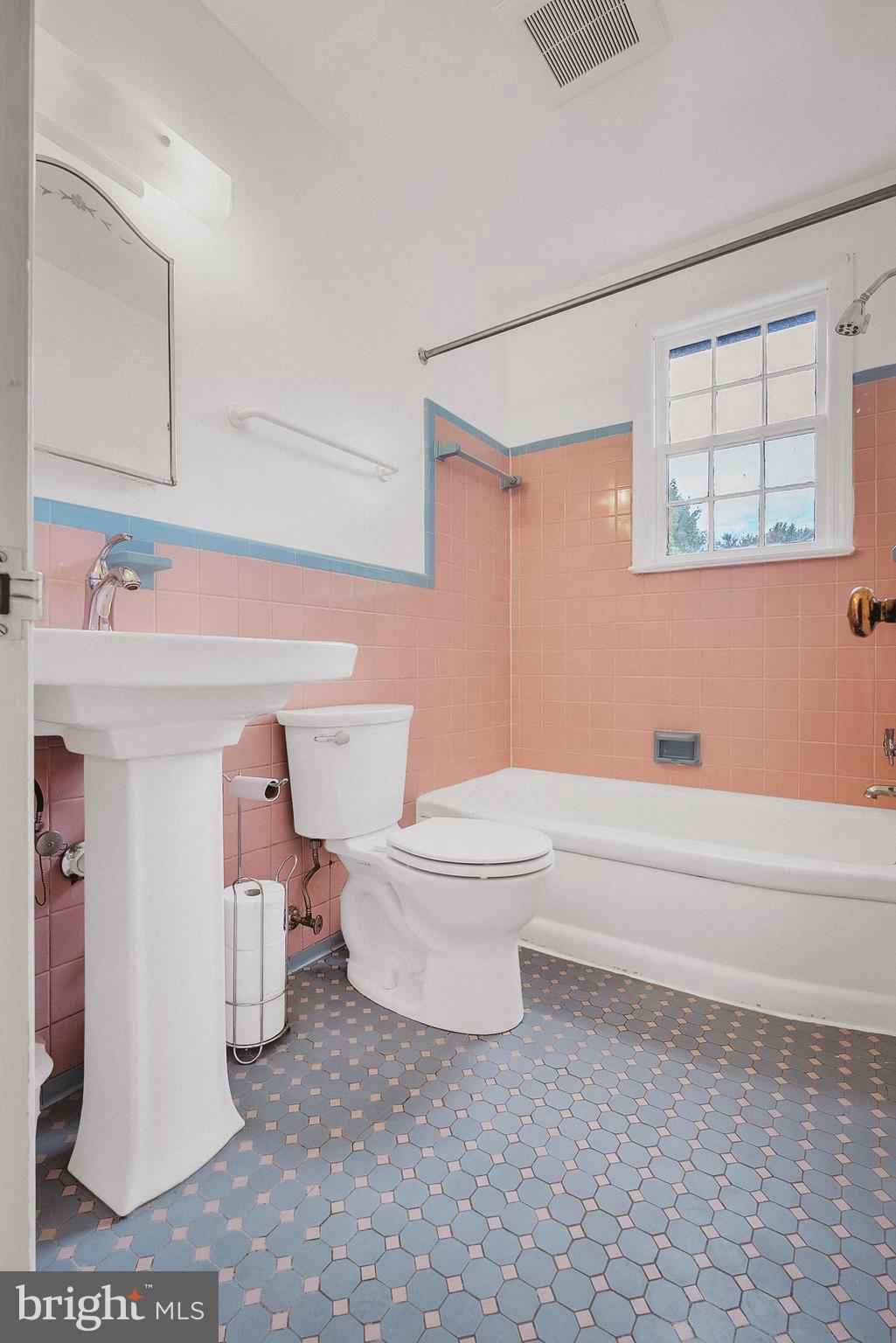 4400 SPRINGDALE STREET NW