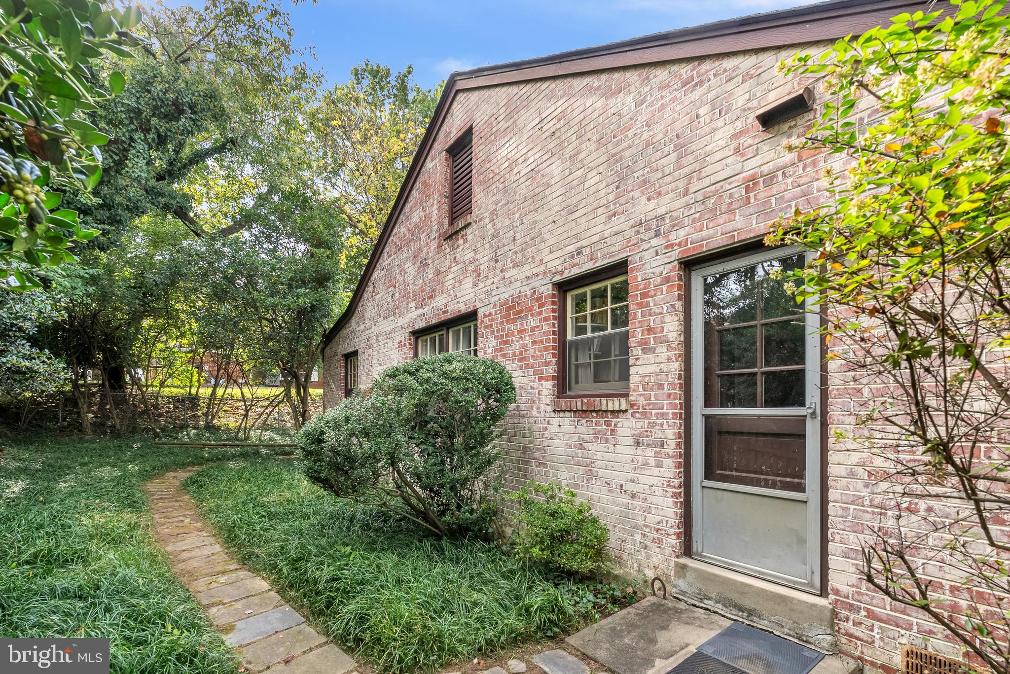 4400 SPRINGDALE STREET NW