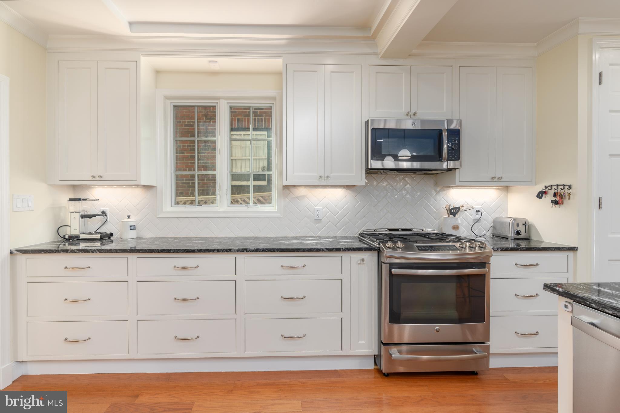 49 OBSERVATORY CIRCLE NW