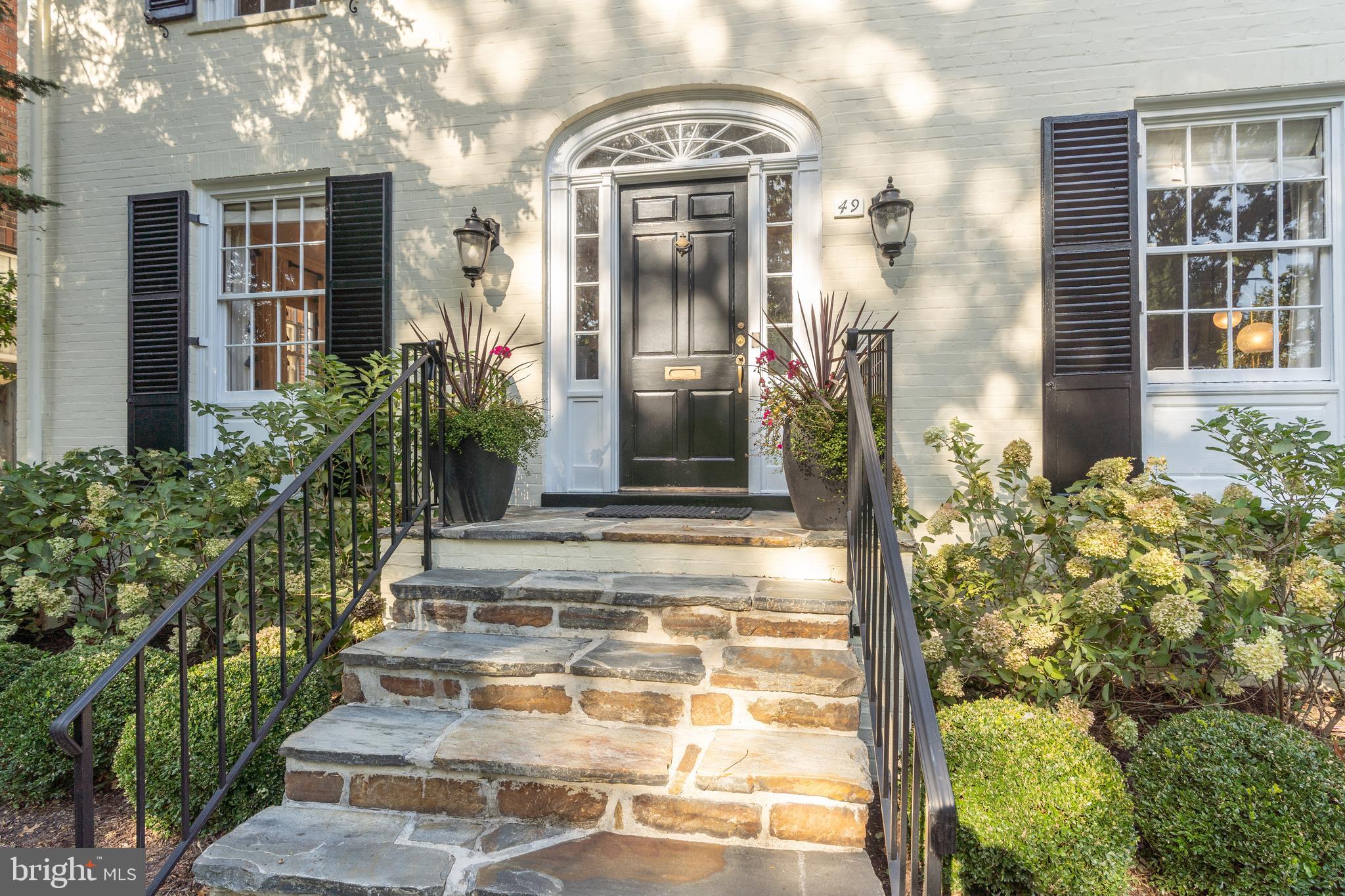 49 OBSERVATORY CIRCLE NW