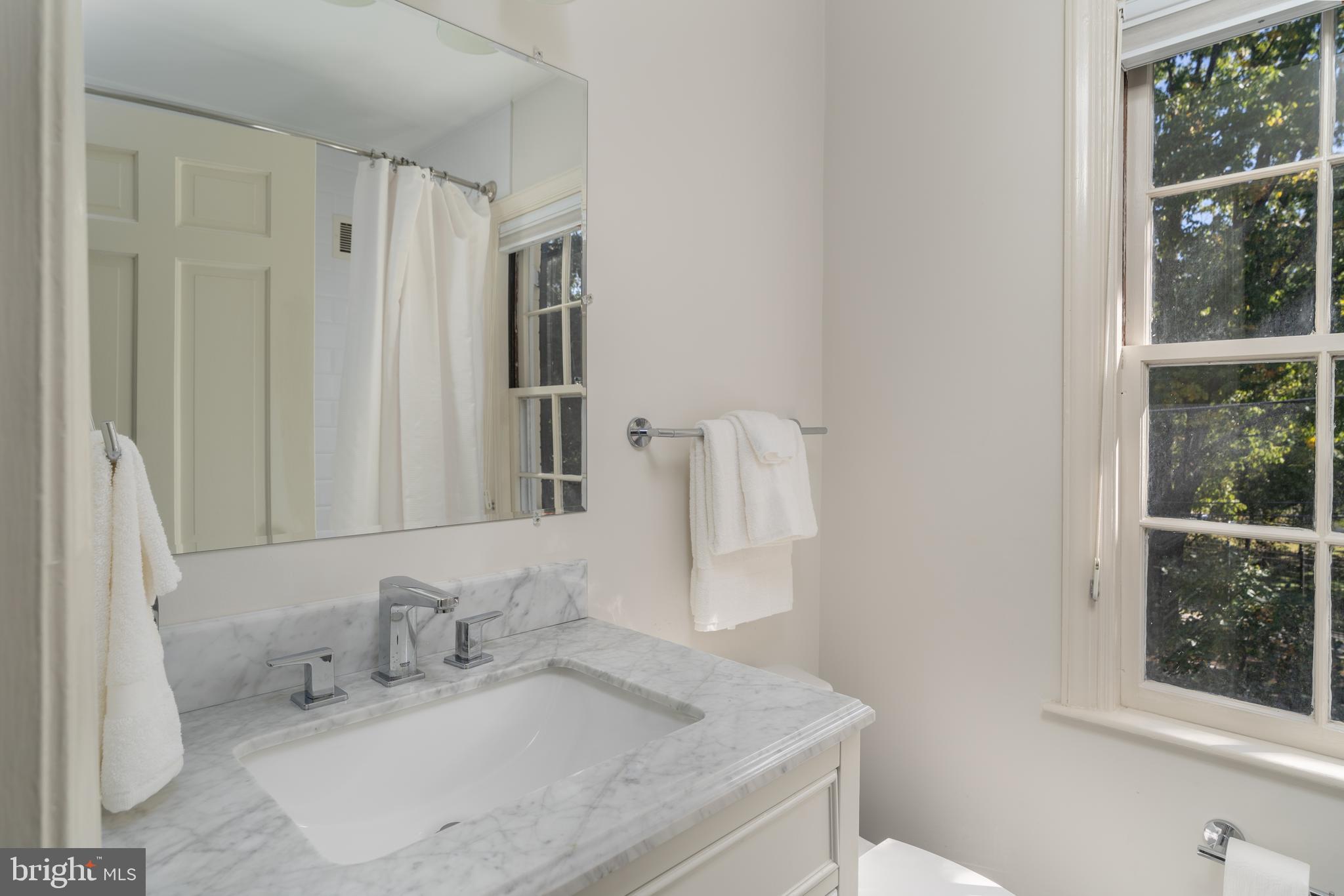 49 OBSERVATORY CIRCLE NW