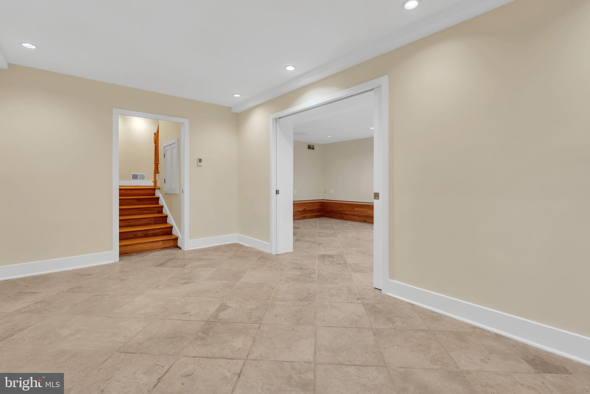 4472 UPTON STREET NW