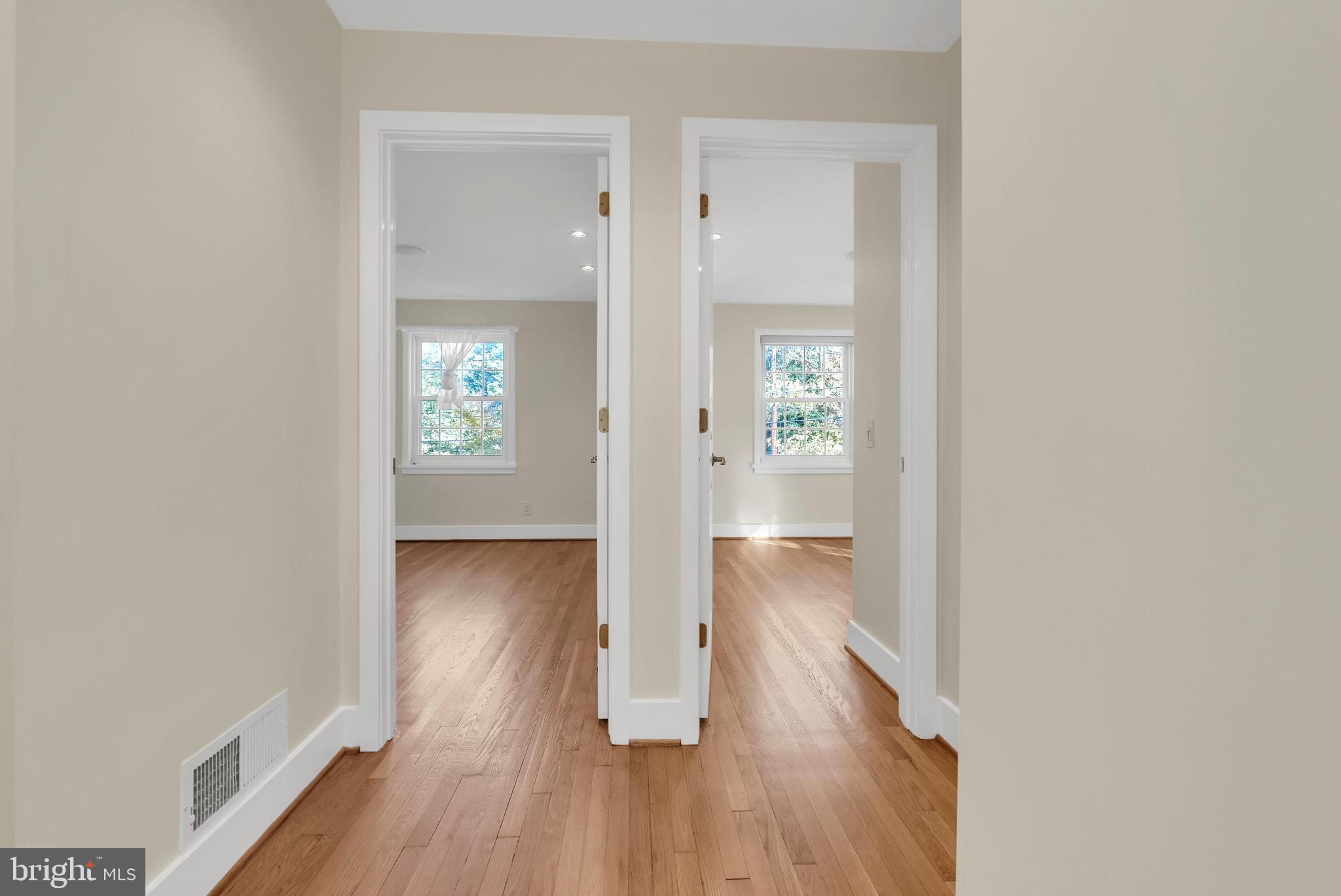 4472 UPTON STREET NW