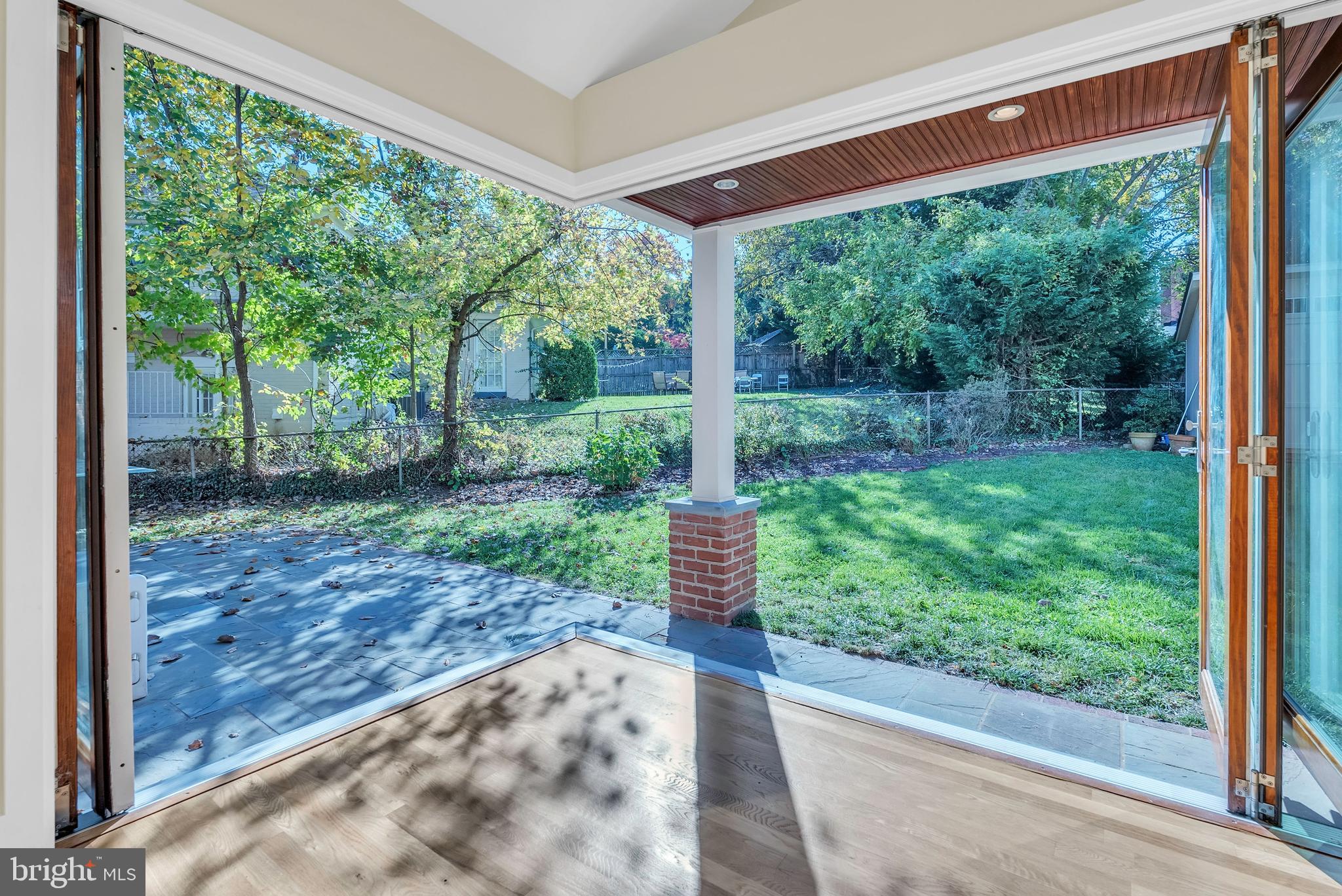 4472 UPTON STREET NW