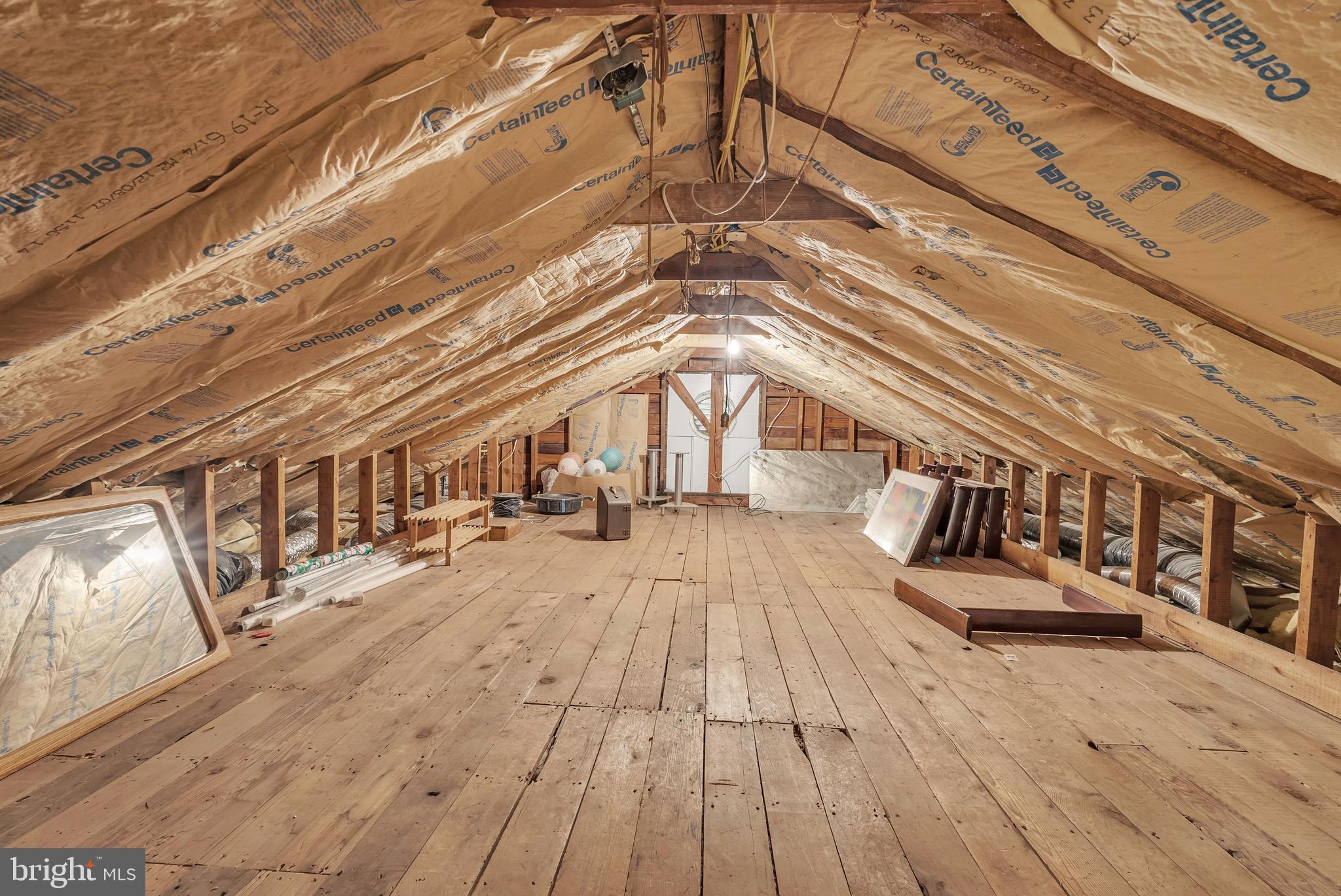 4472 UPTON STREET NW