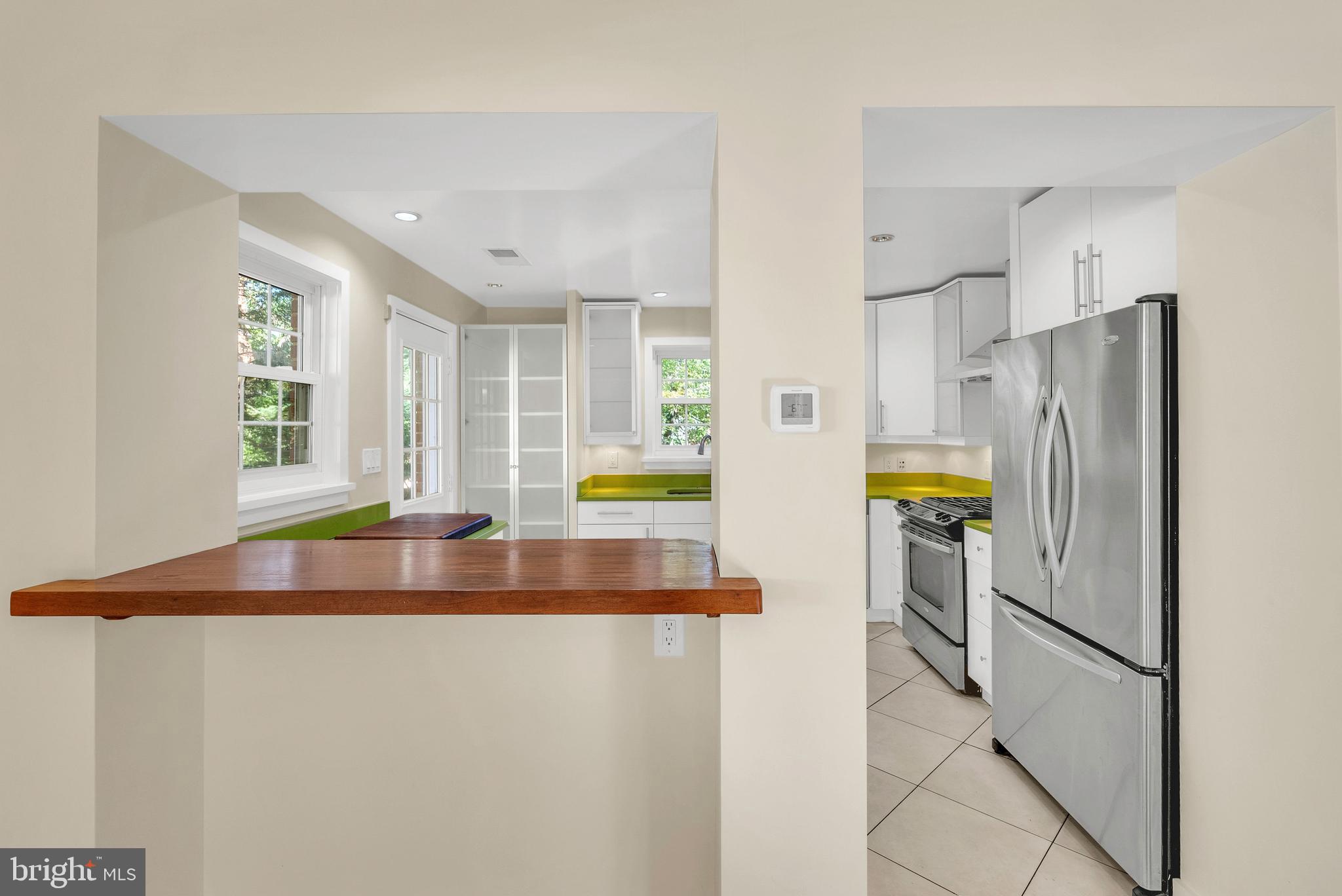 4472 UPTON STREET NW