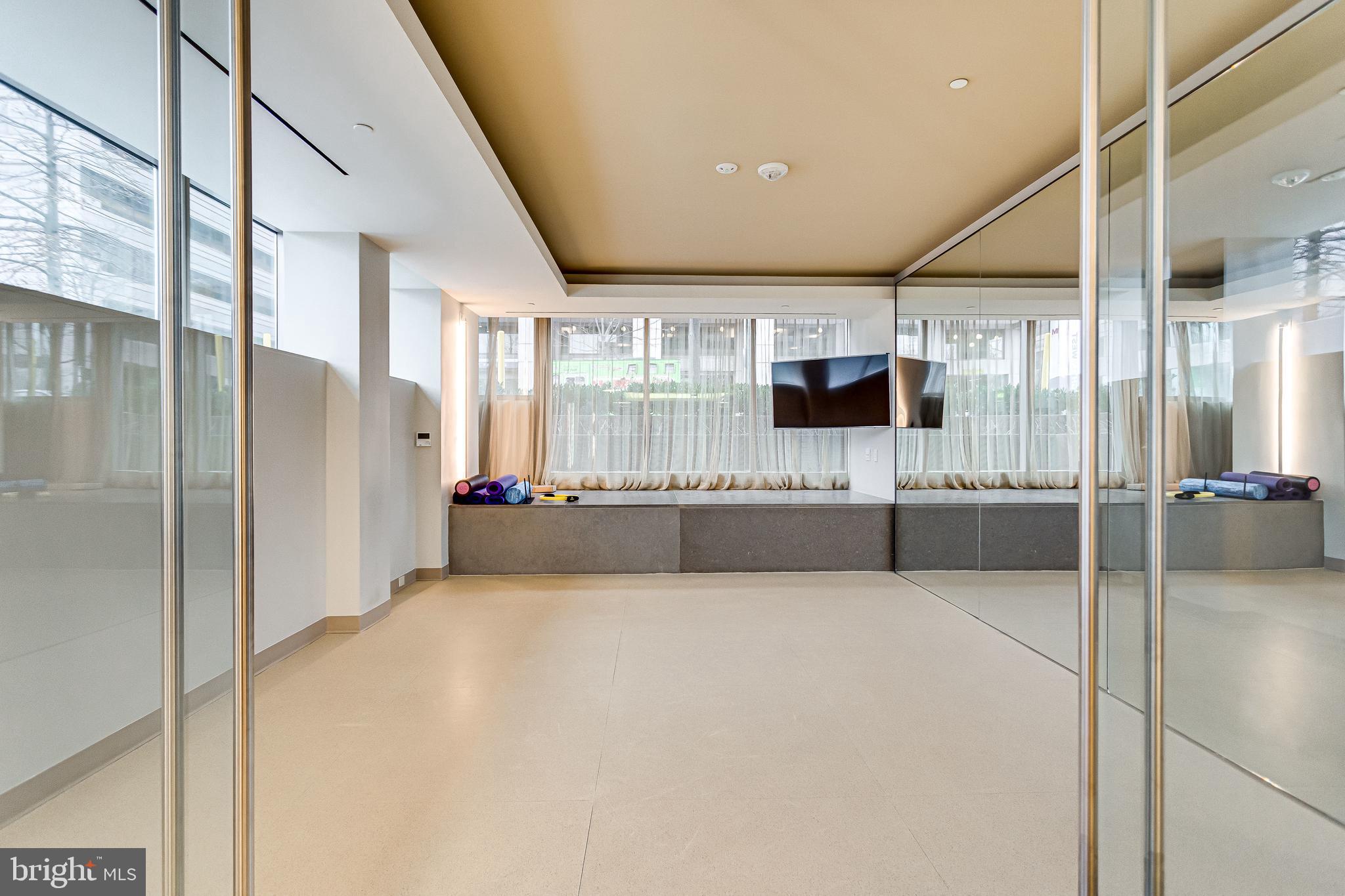 2501 M STREET NW 506