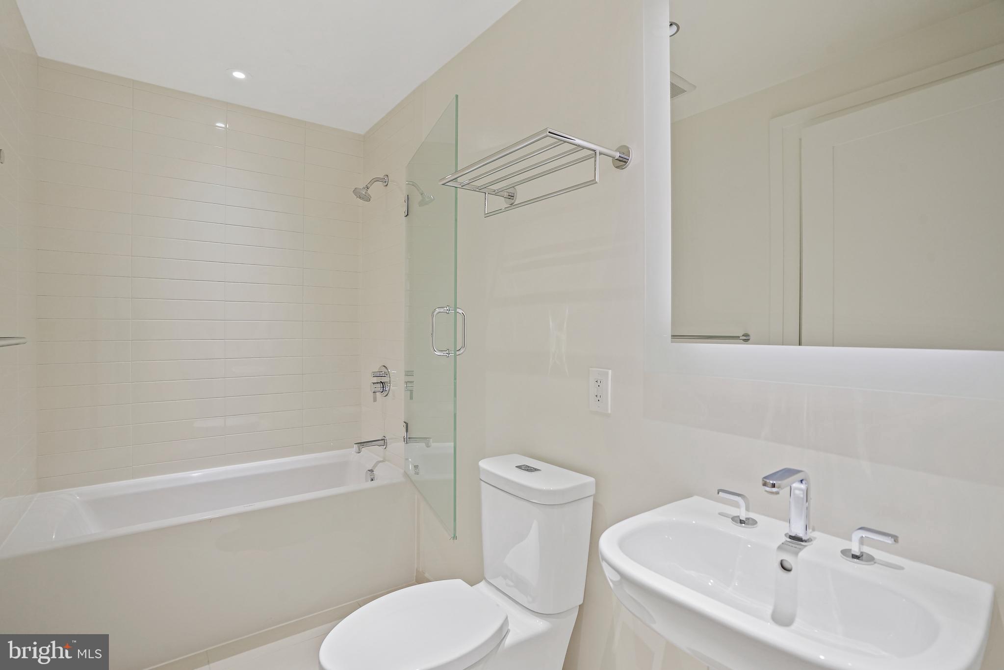 2501 M STREET NW 506