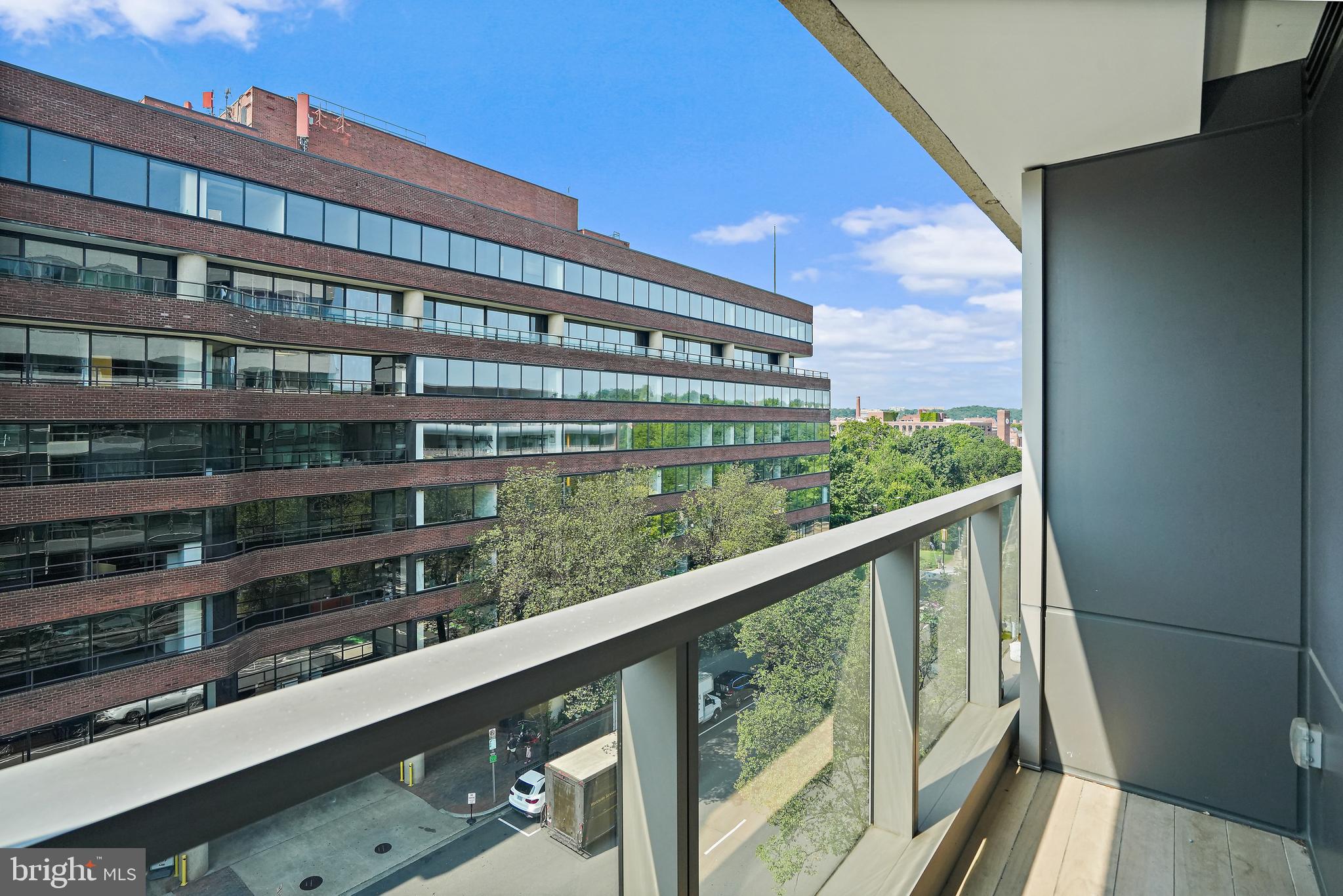 2501 M STREET NW 506